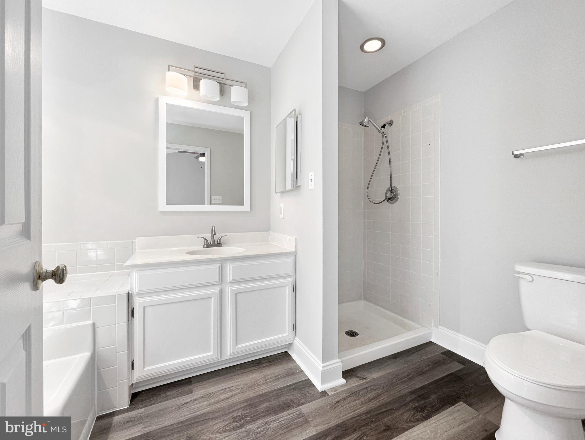 3289 CORCYRA COURT