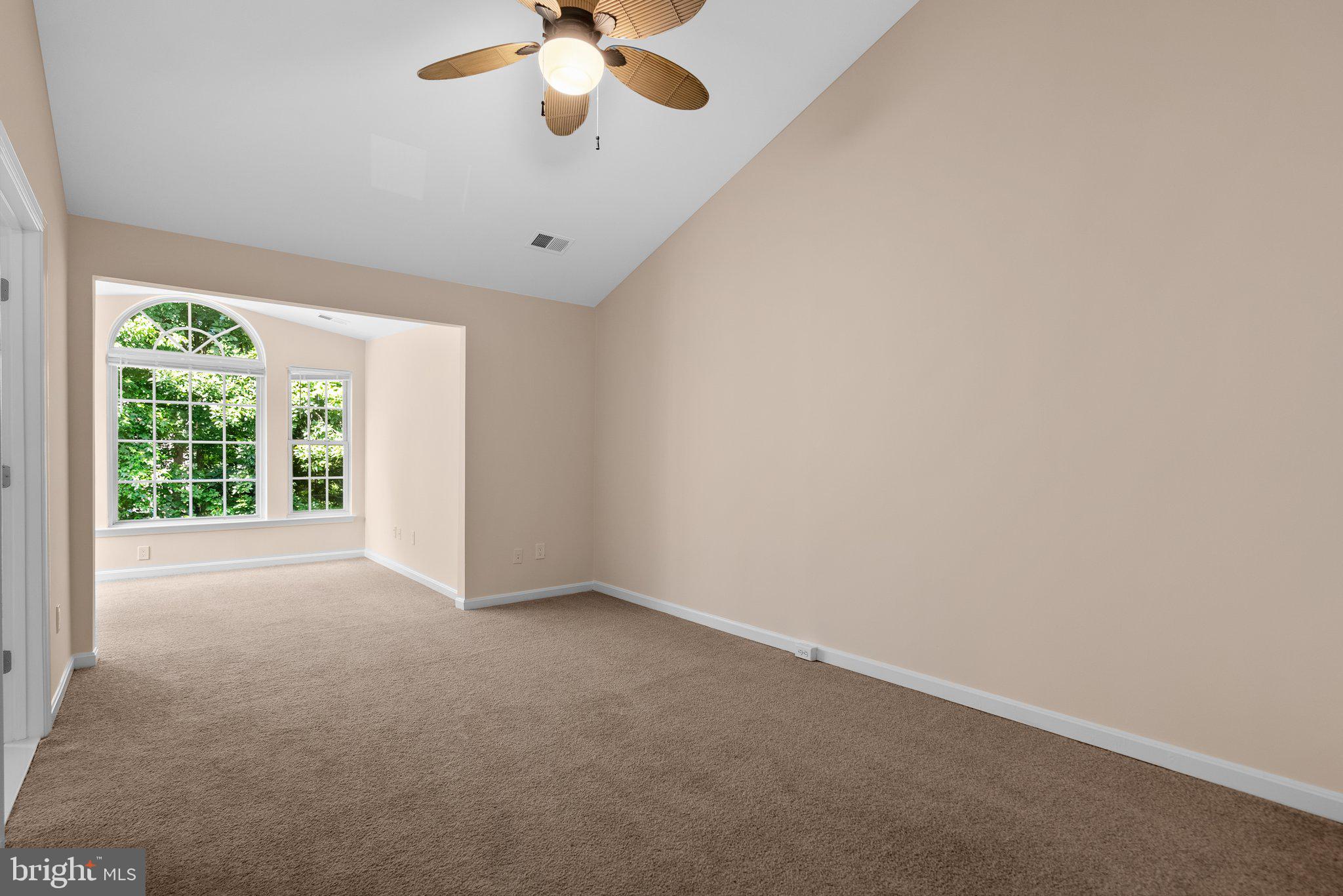 5134 RACE POINTE PLACE