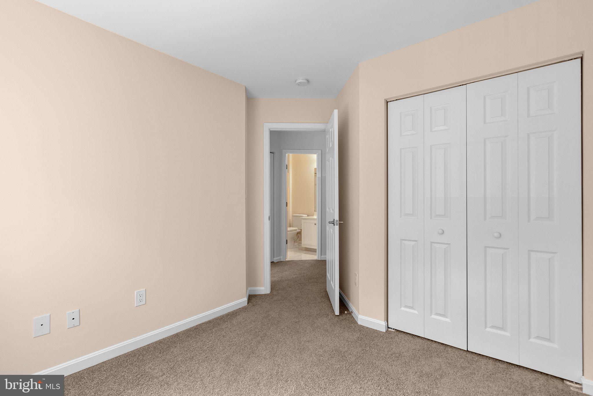 5134 RACE POINTE PLACE