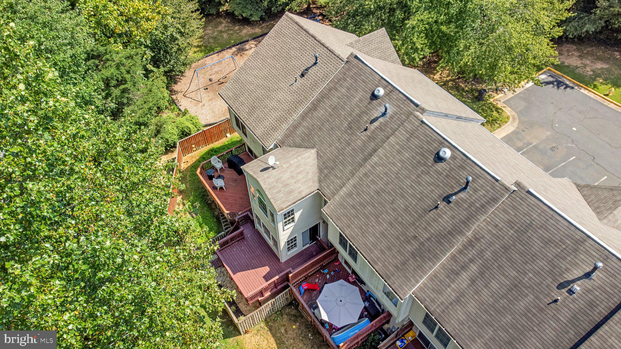 5134 RACE POINTE PLACE