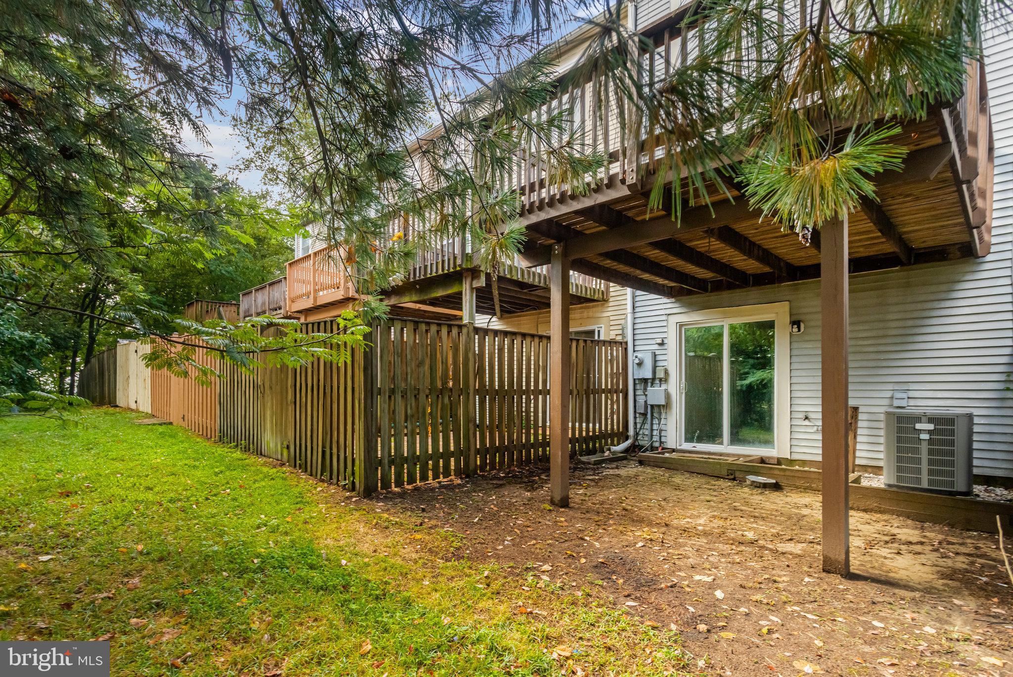 15327 GATEHOUSE TERRACE