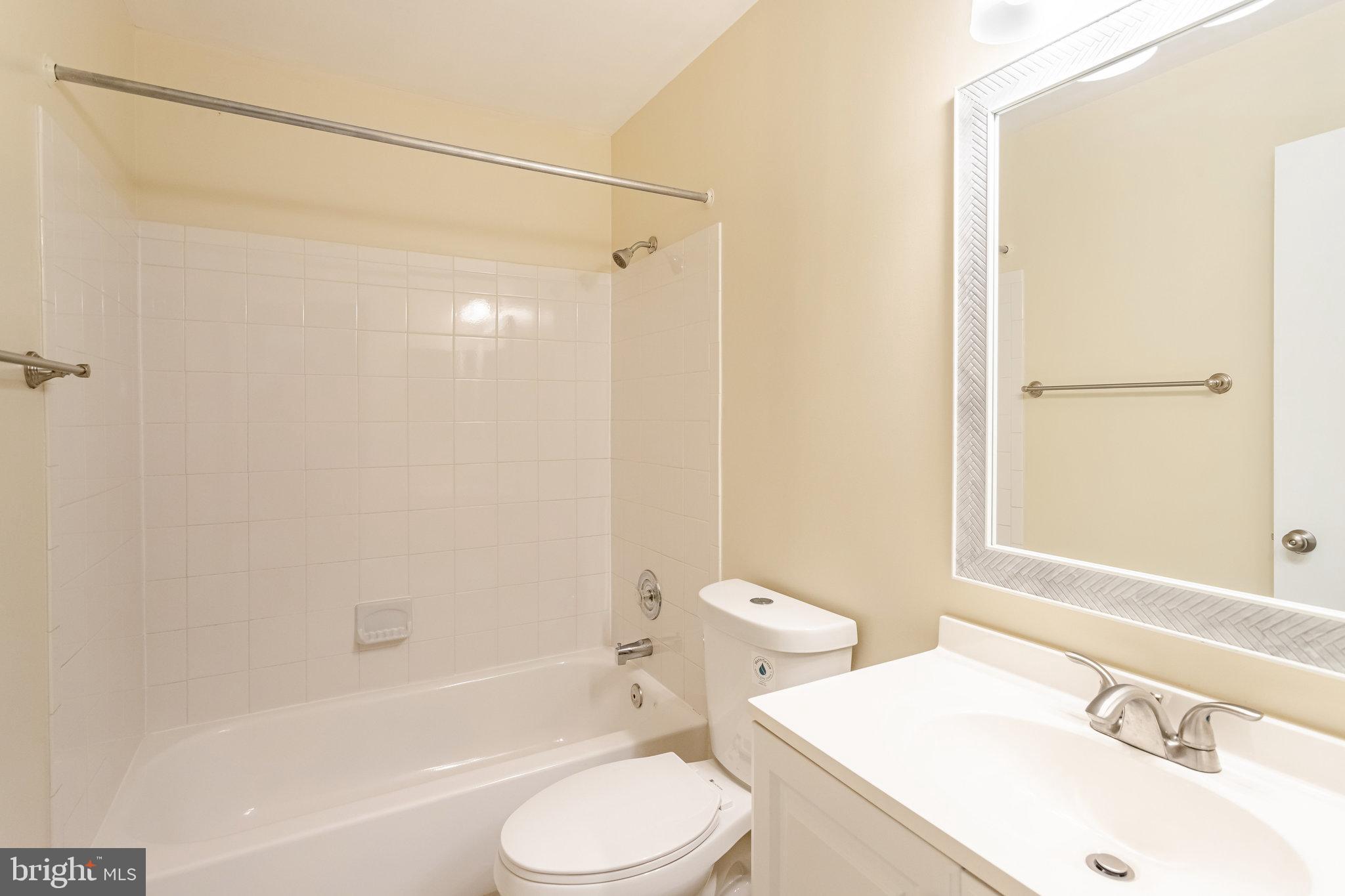 15327 GATEHOUSE TERRACE