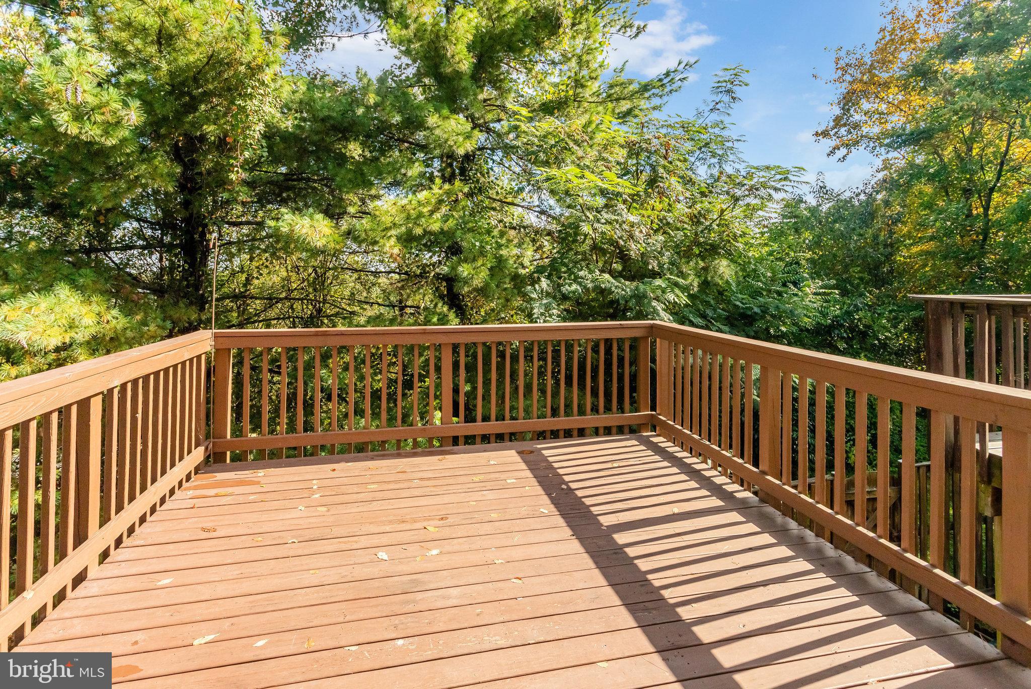 15327 GATEHOUSE TERRACE