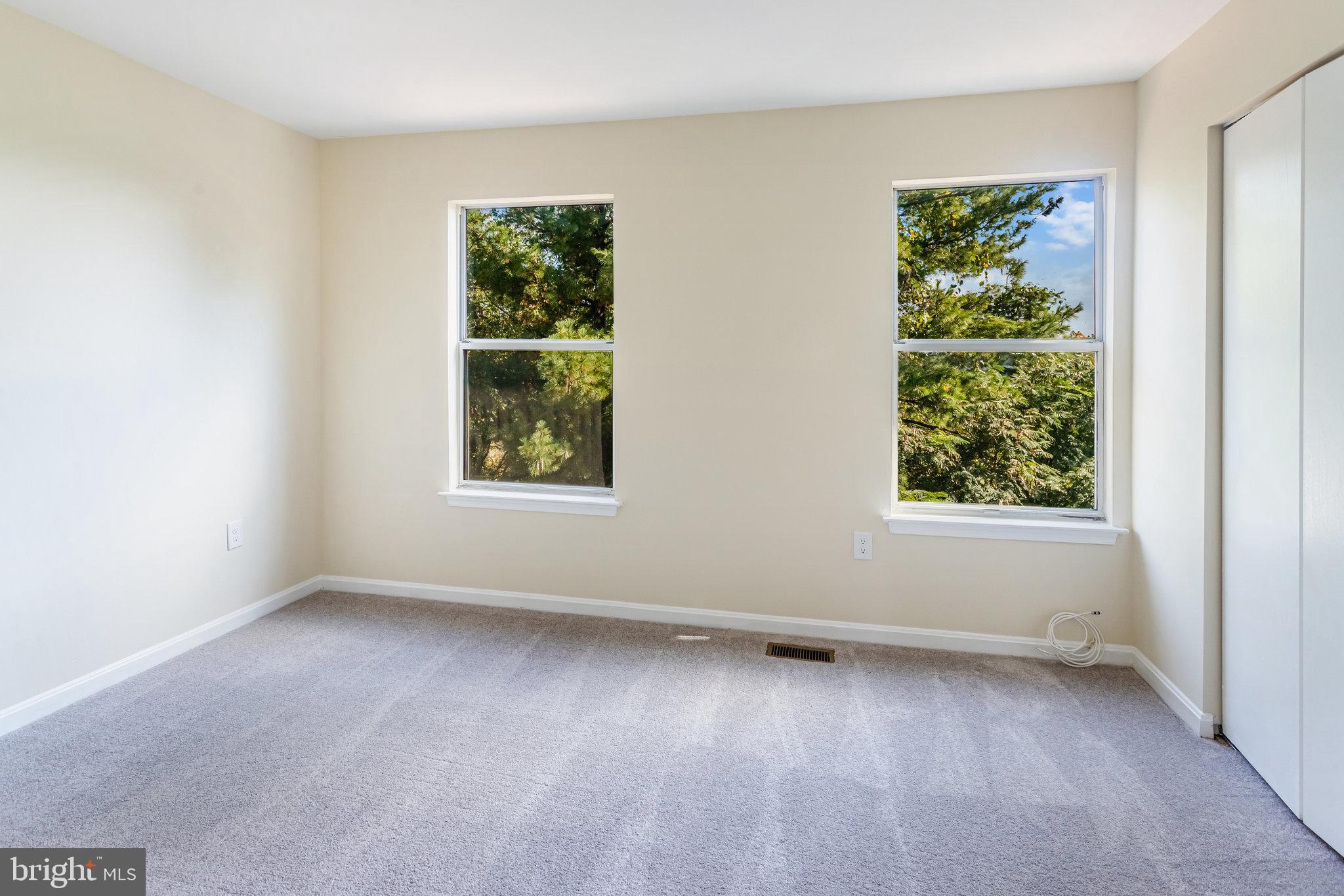 15327 GATEHOUSE TERRACE