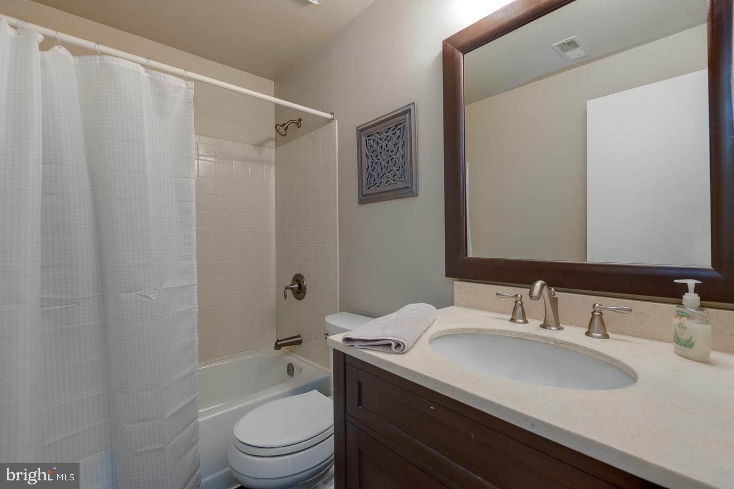 15357 GATEHOUSE TERRACE