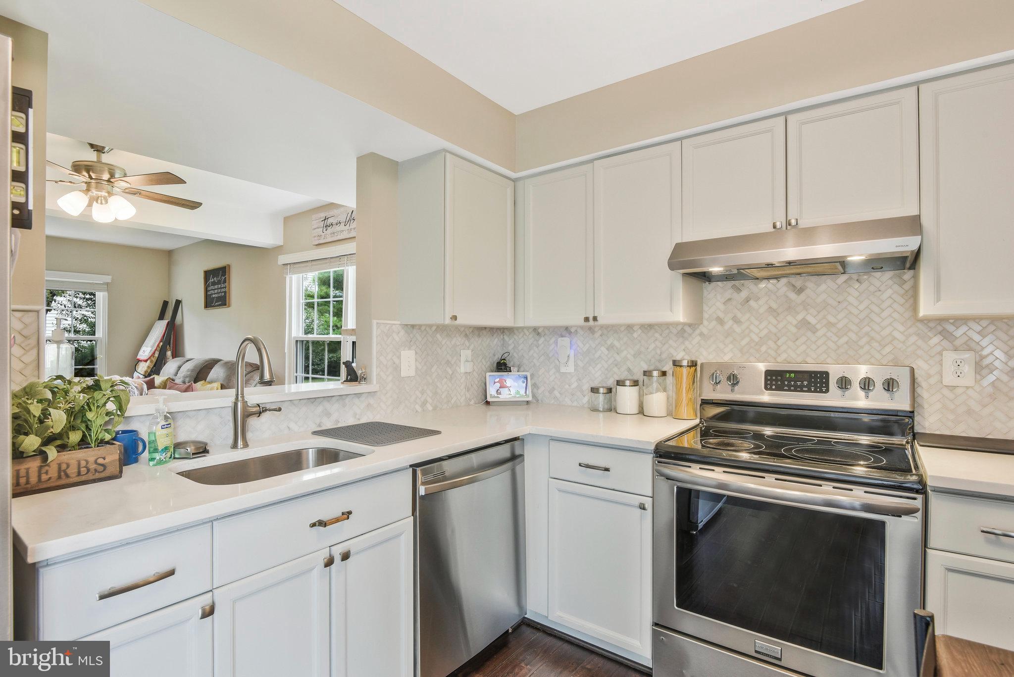 6604 Brave COURT