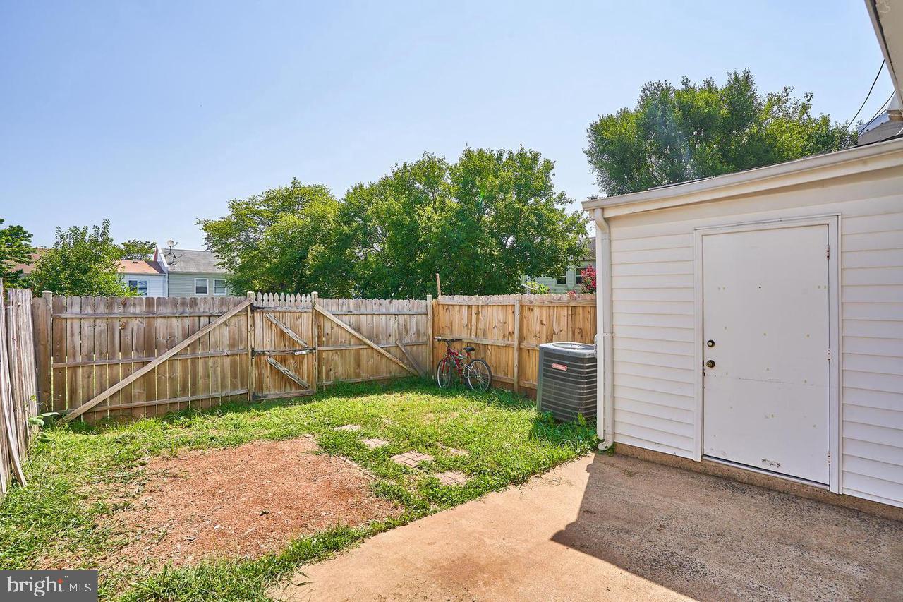 7847 W West Point COURT
