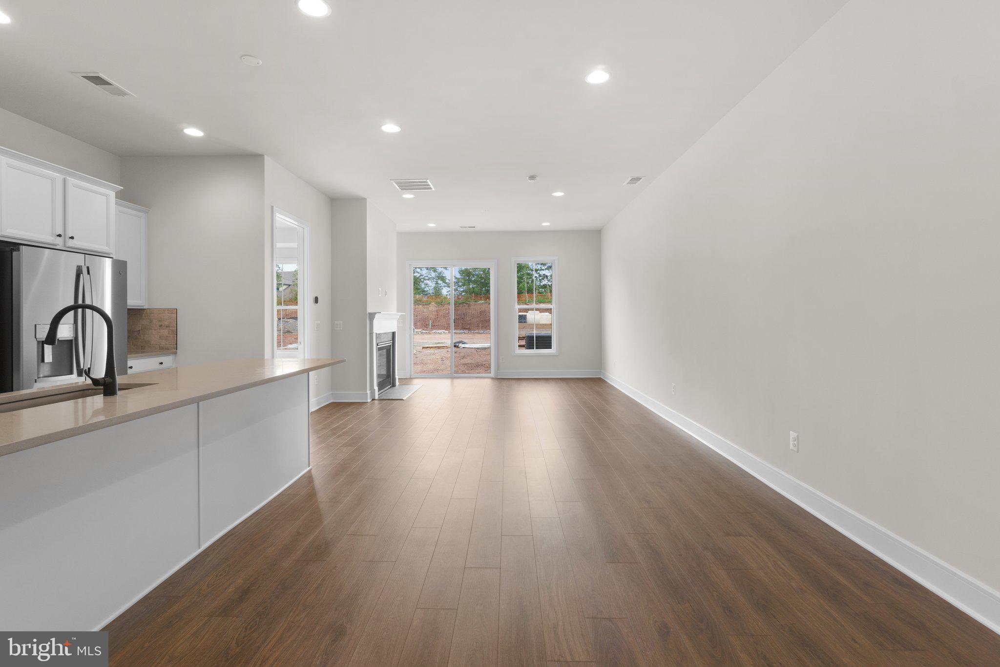 6807 Autumn Harvest TRAIL