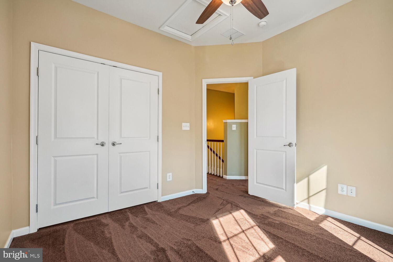 12698 Lakeside COURT