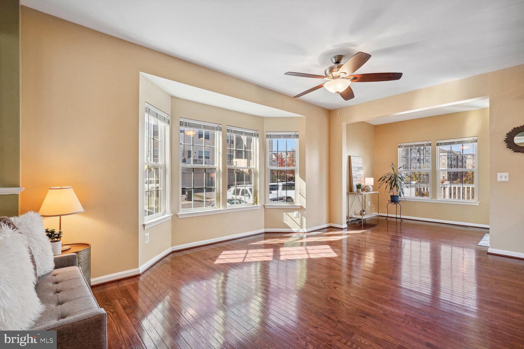 12698 Lakeside COURT