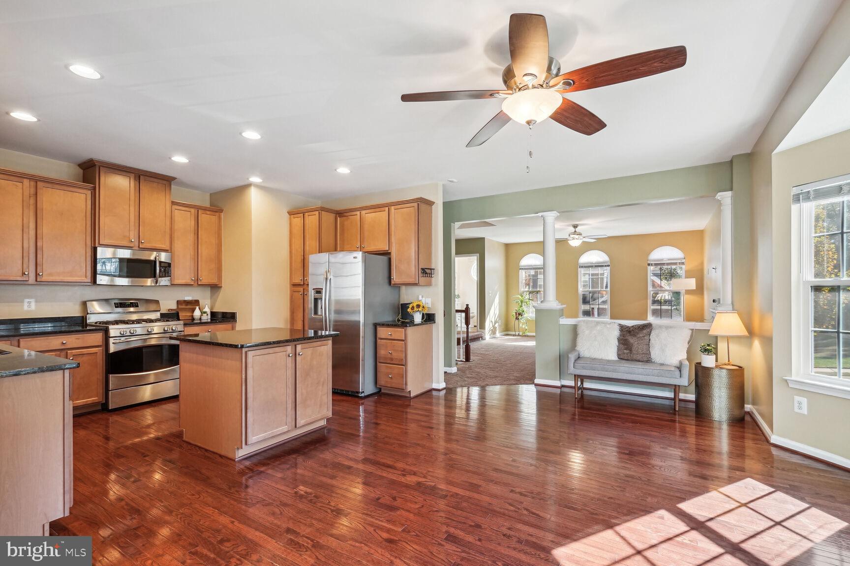 12698 Lakeside COURT