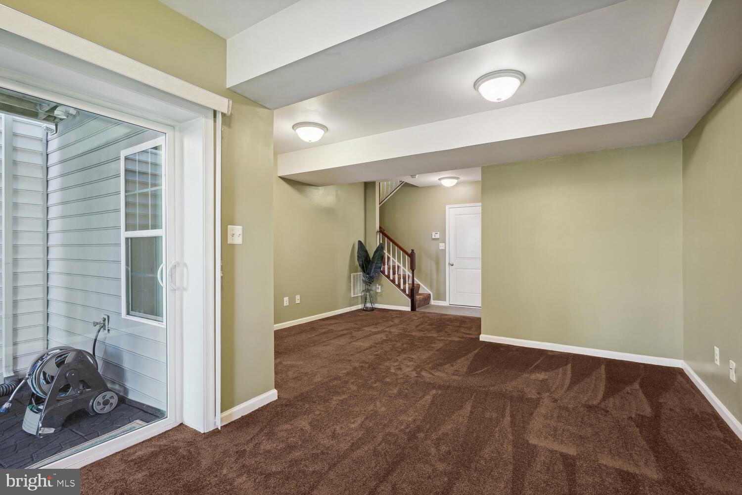 12698 Lakeside COURT