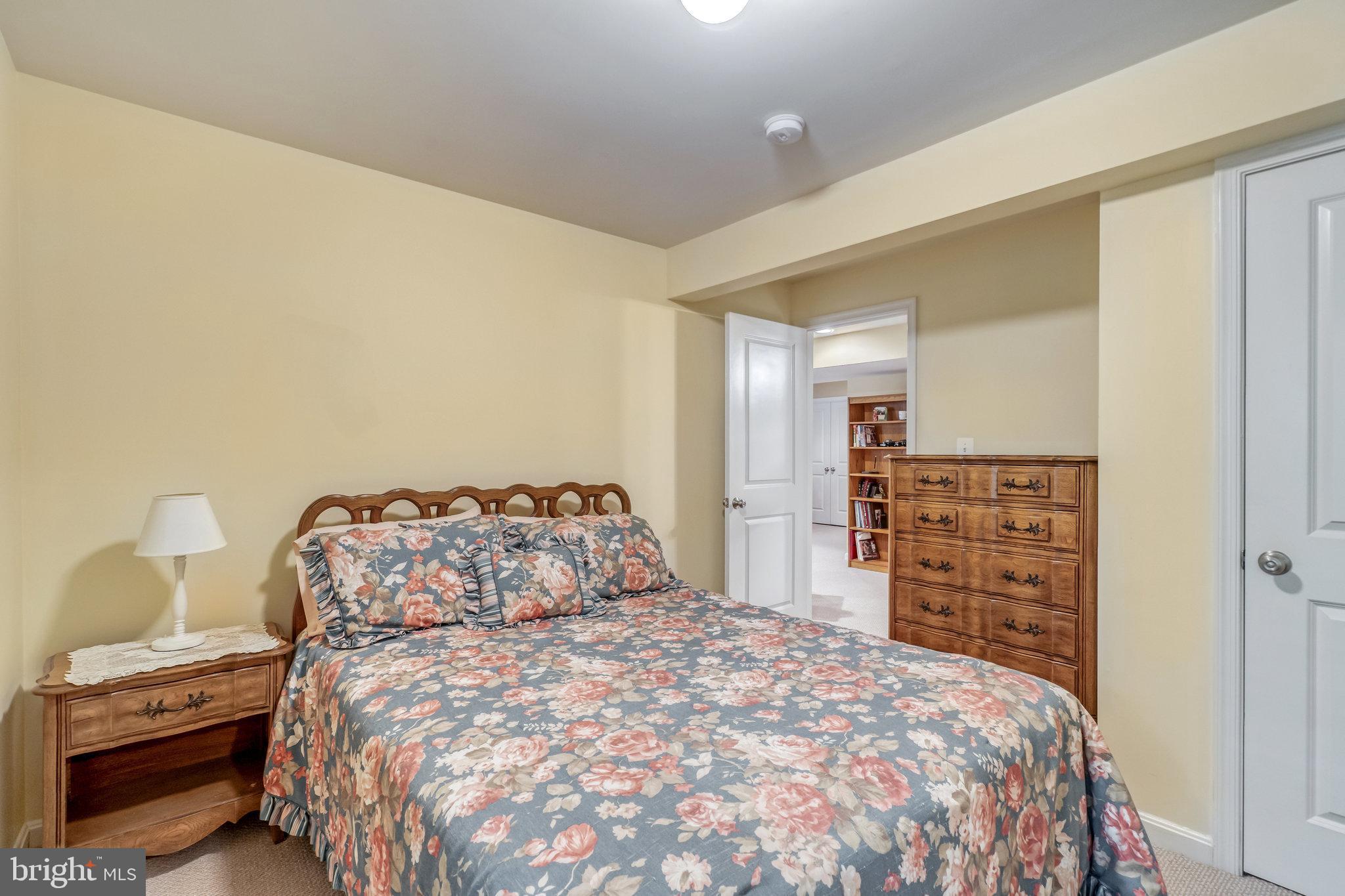 12020 Lake Dorian DRIVE