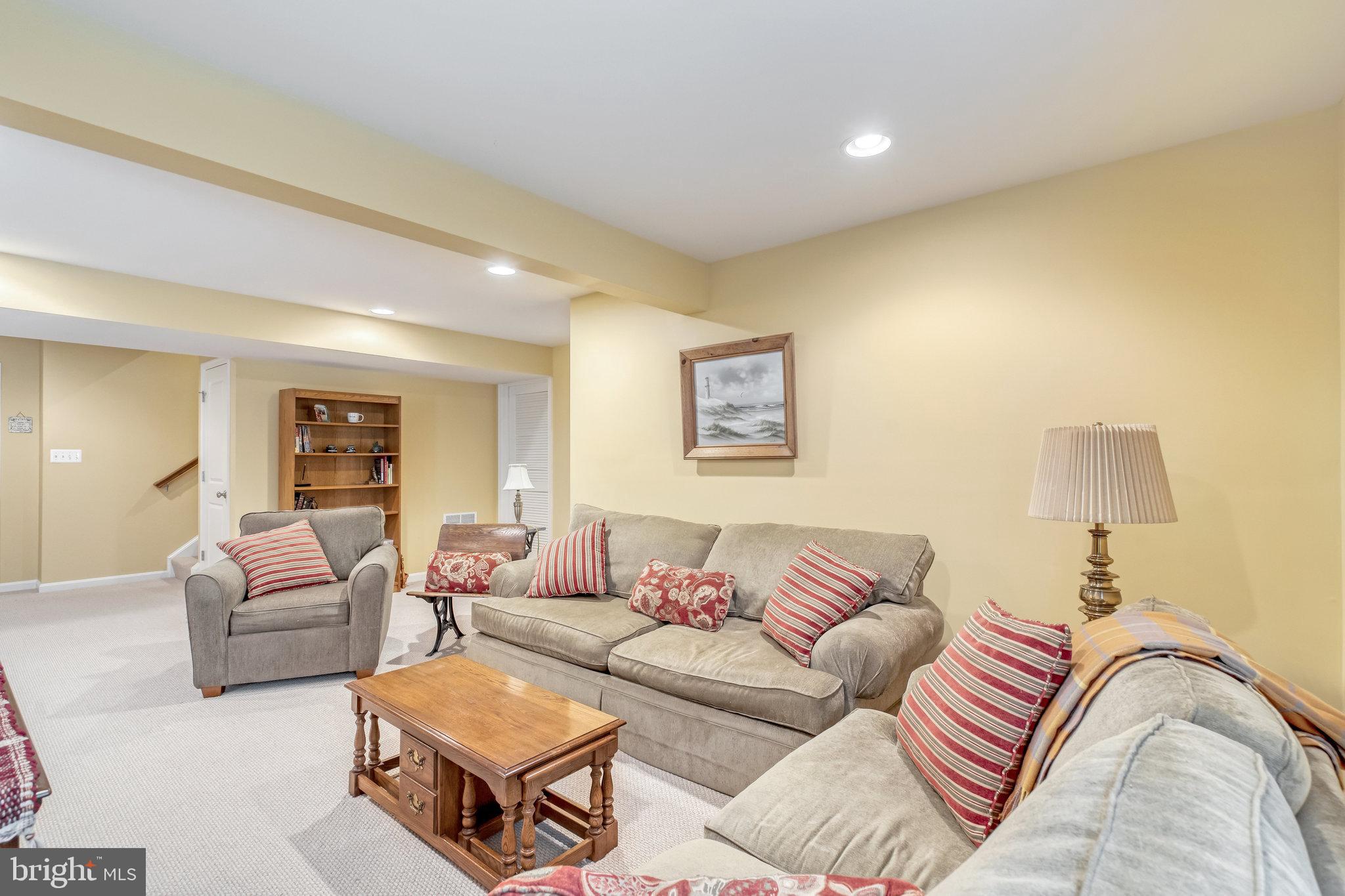 12020 Lake Dorian DRIVE
