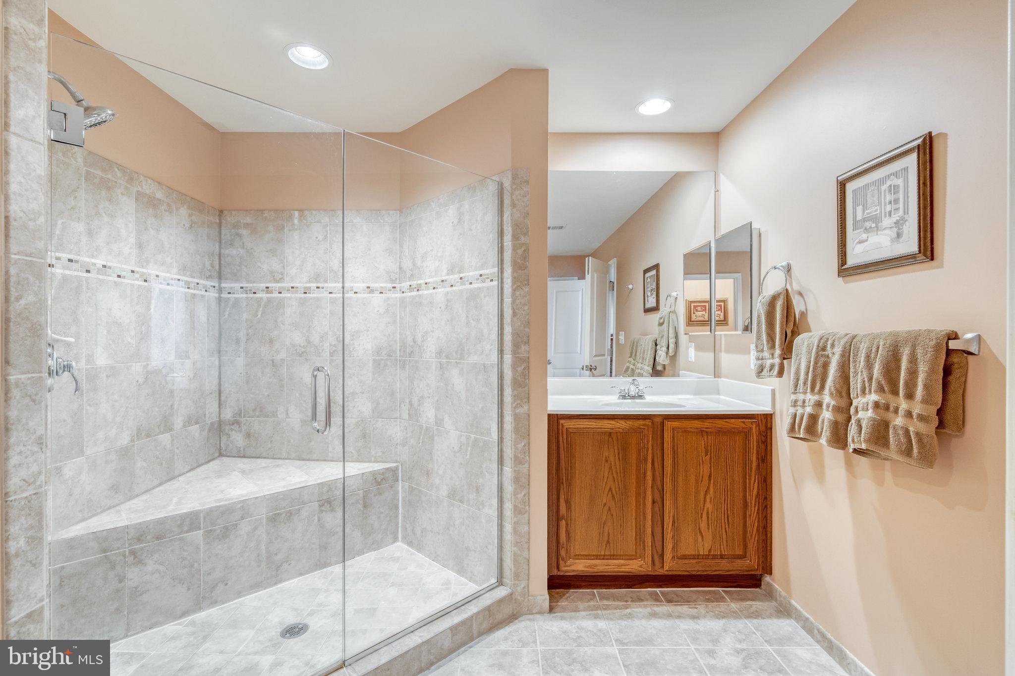 12020 Lake Dorian DRIVE