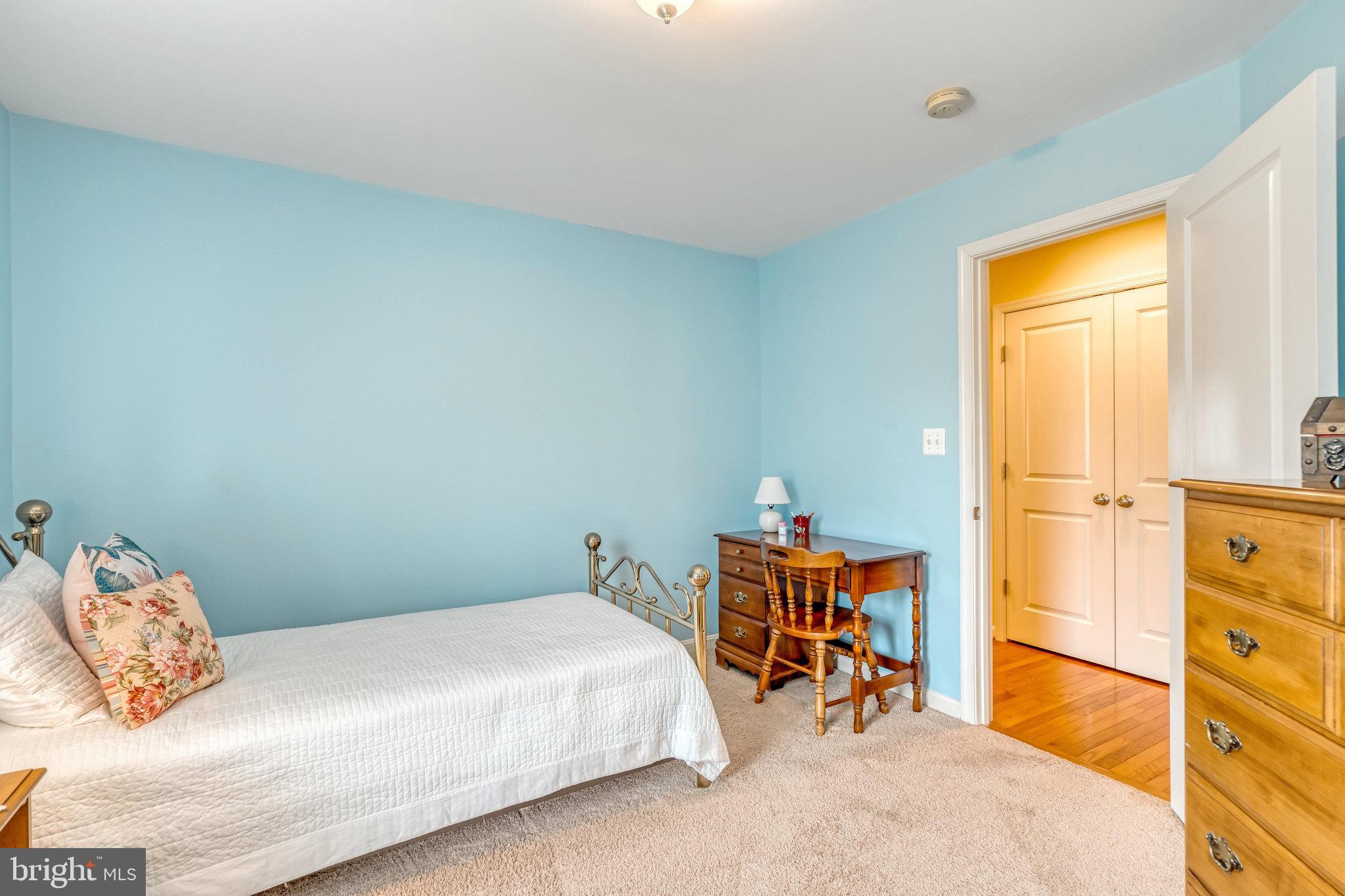 12020 Lake Dorian DRIVE