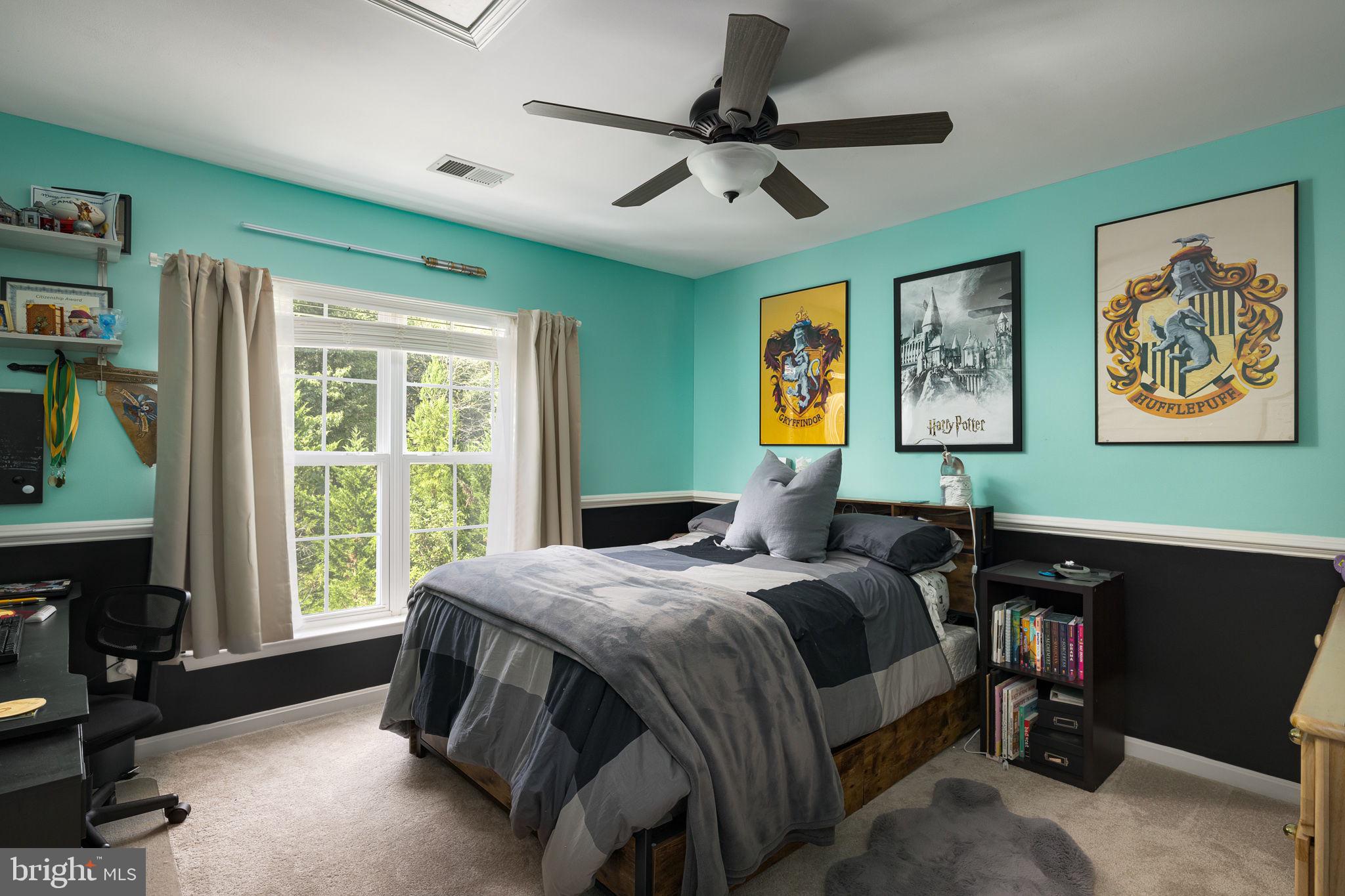 5048 Signature COURT