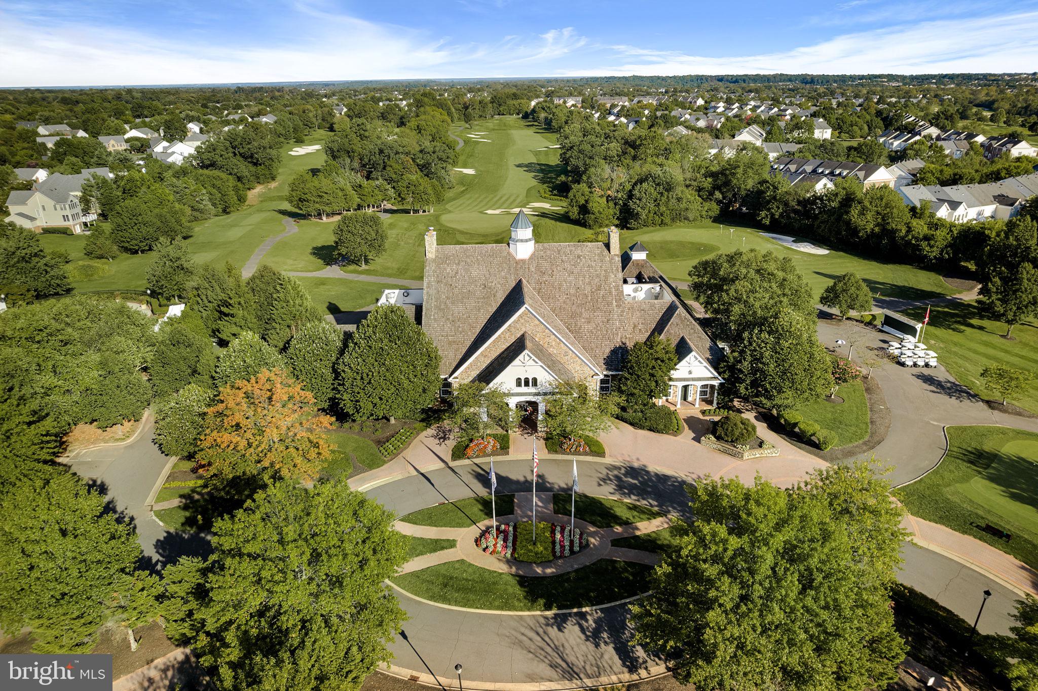 5048 Signature COURT