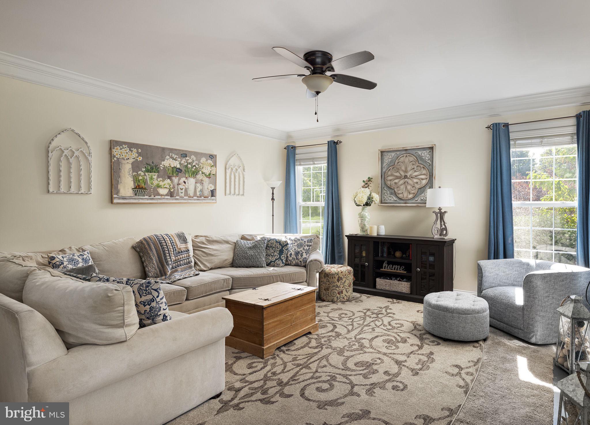 5048 Signature COURT