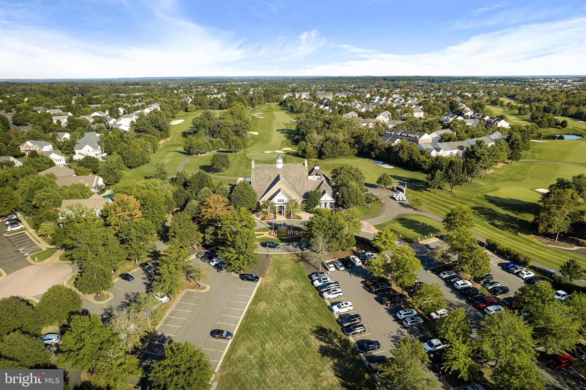 5048 Signature COURT