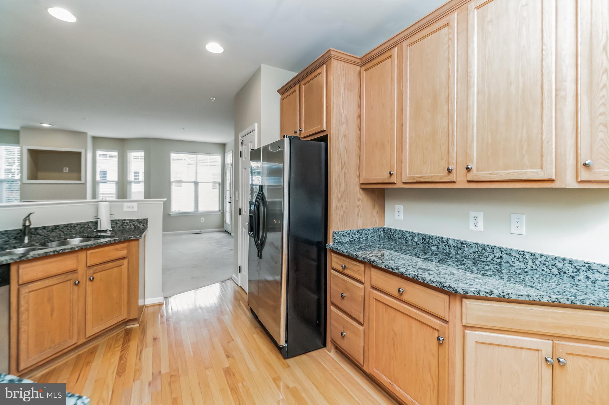 8844 Song Sparrow DRIVE