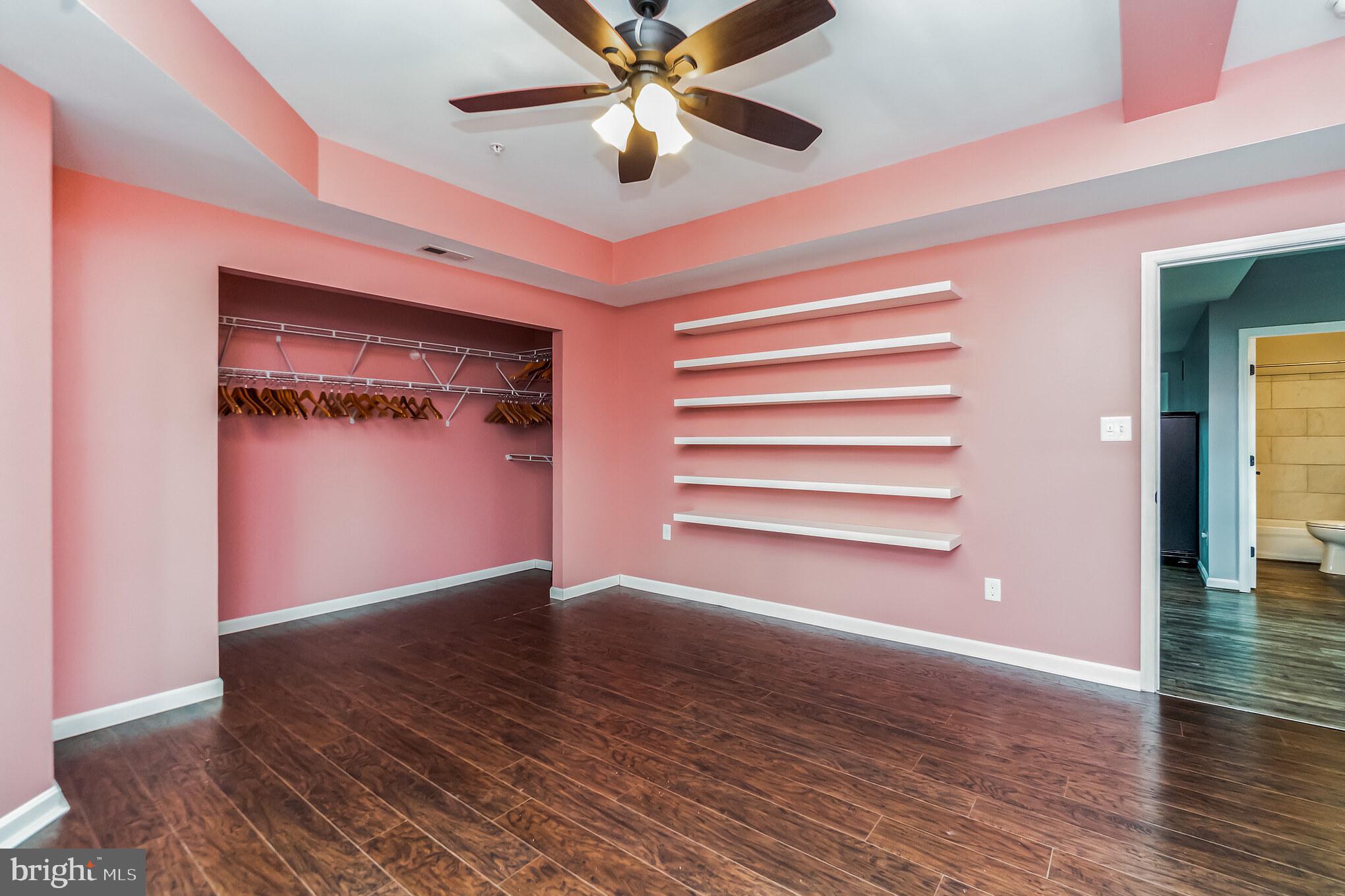 8844 Song Sparrow DRIVE