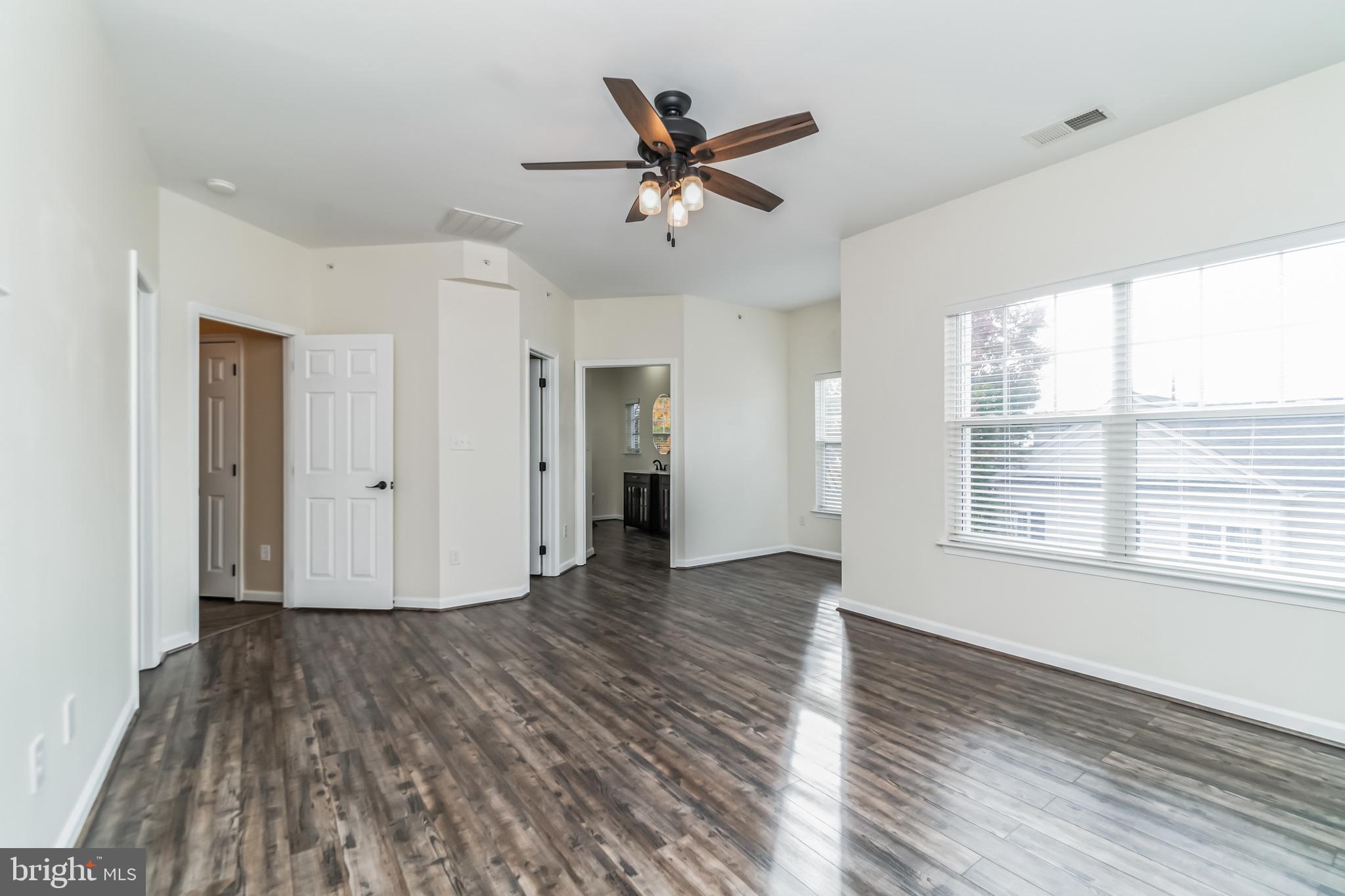 8844 Song Sparrow DRIVE