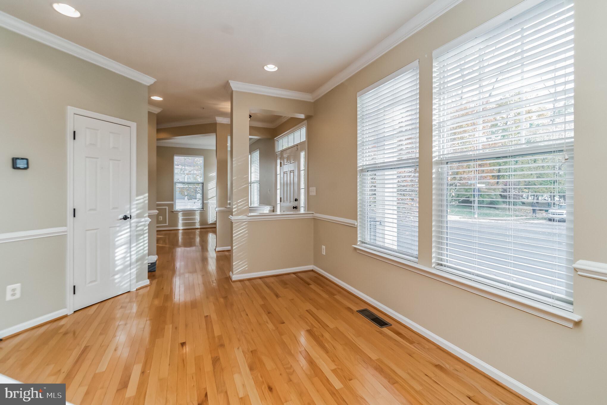 8844 Song Sparrow DRIVE