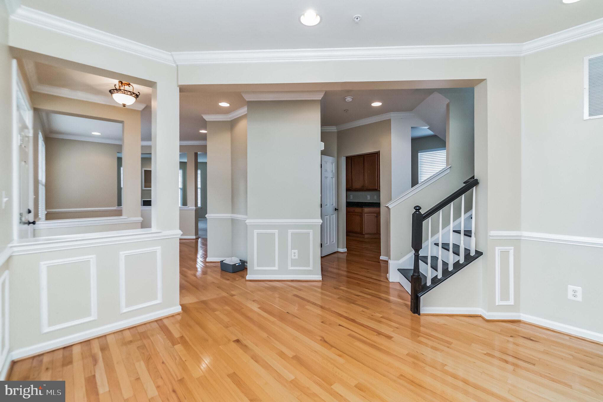 8844 Song Sparrow DRIVE