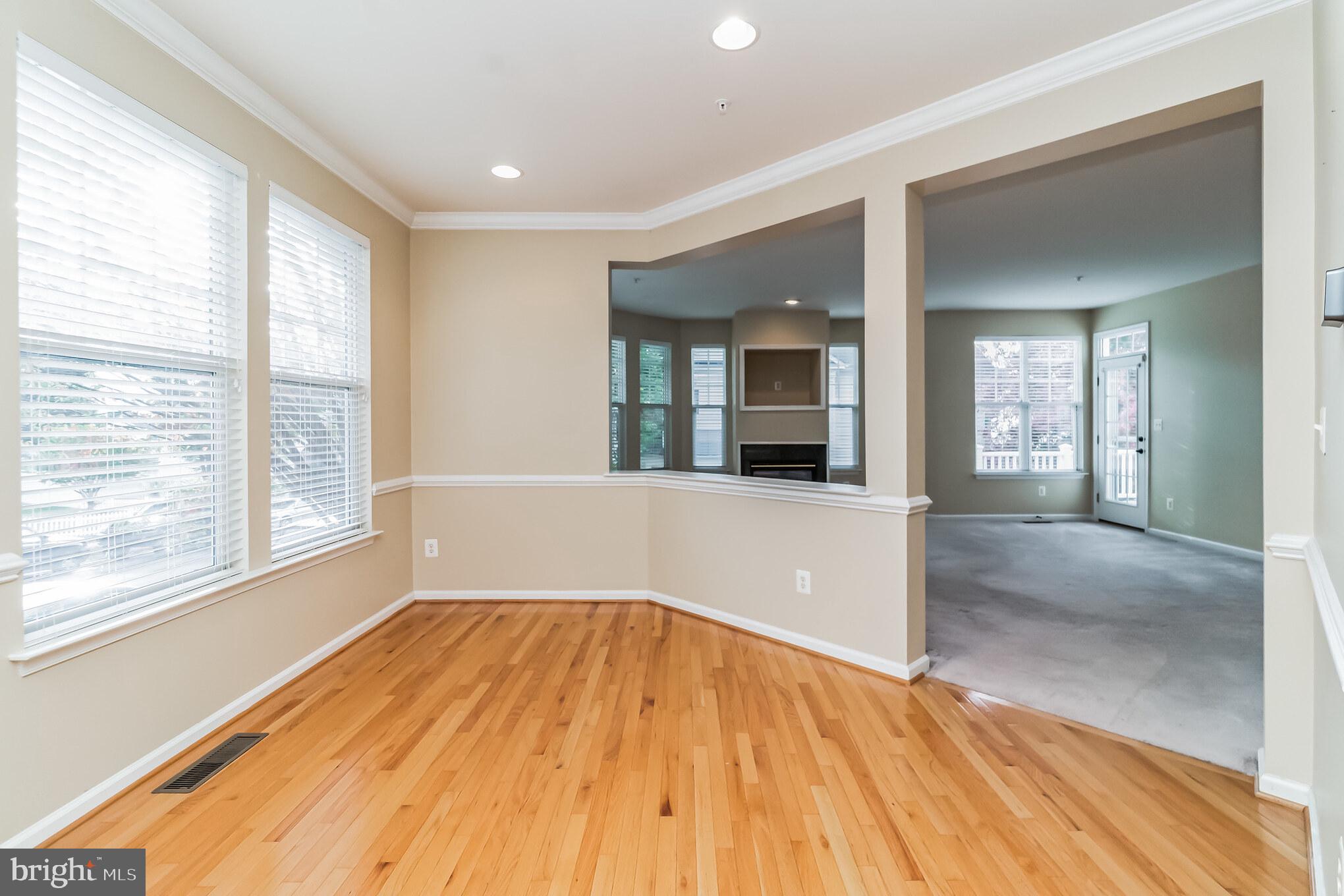 8844 Song Sparrow DRIVE
