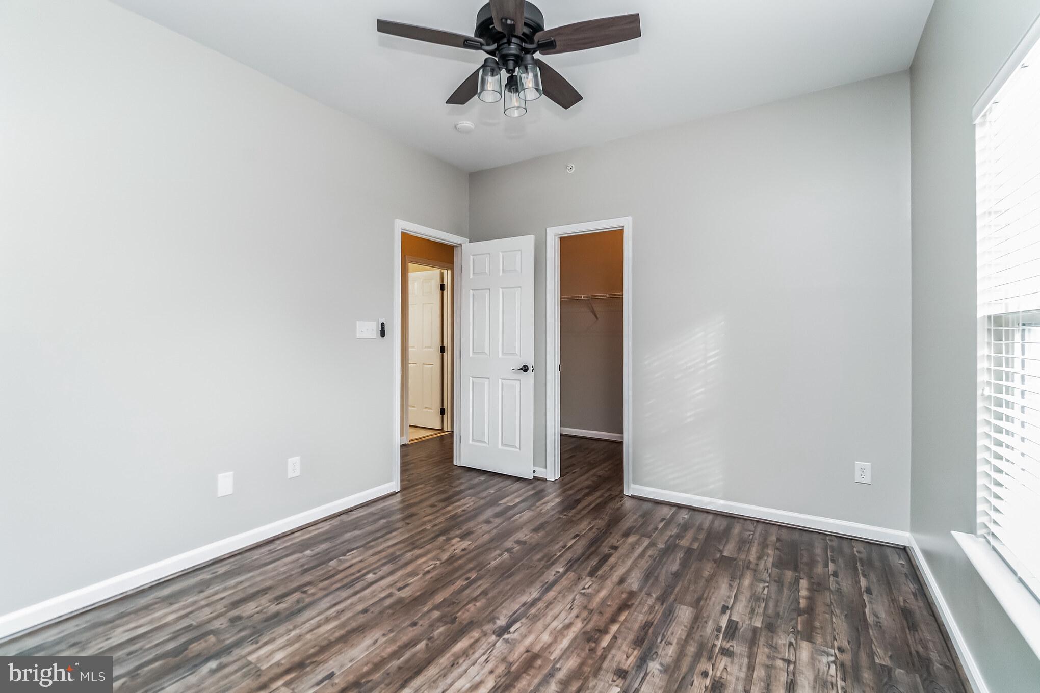 8844 Song Sparrow DRIVE