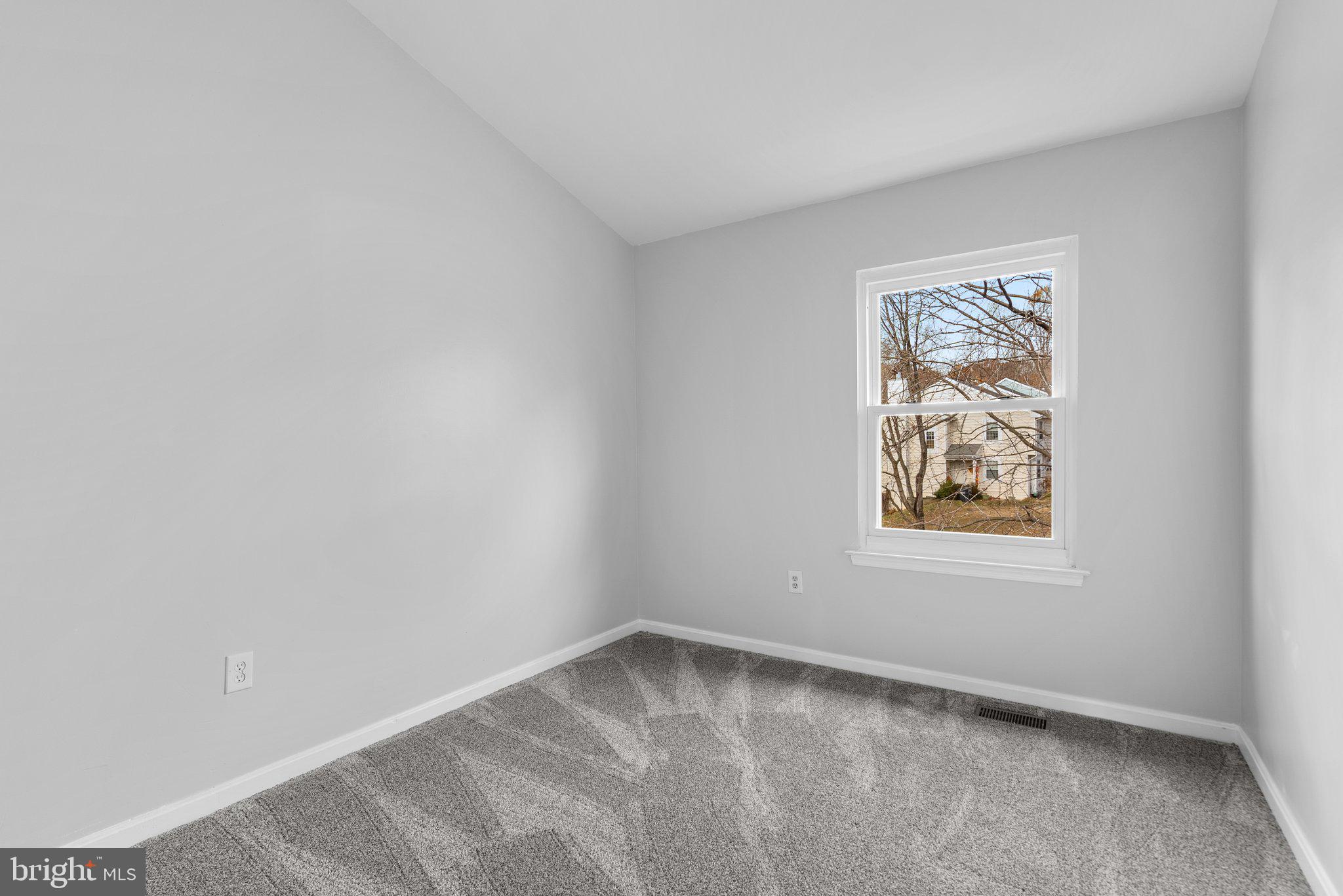 5244 Spring Branch BOULEVARD