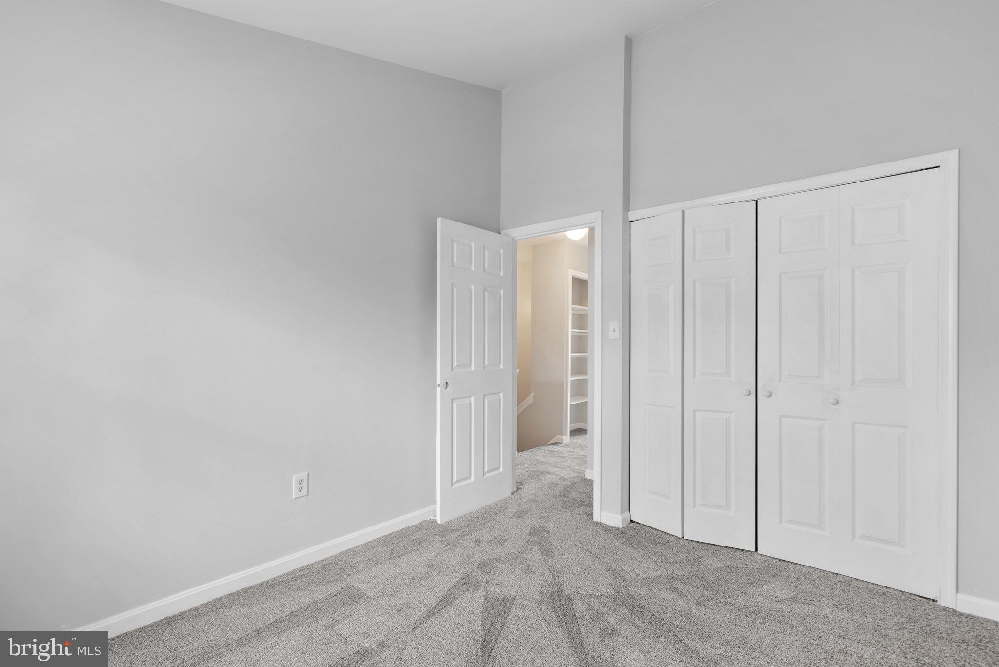 5244 Spring Branch BOULEVARD