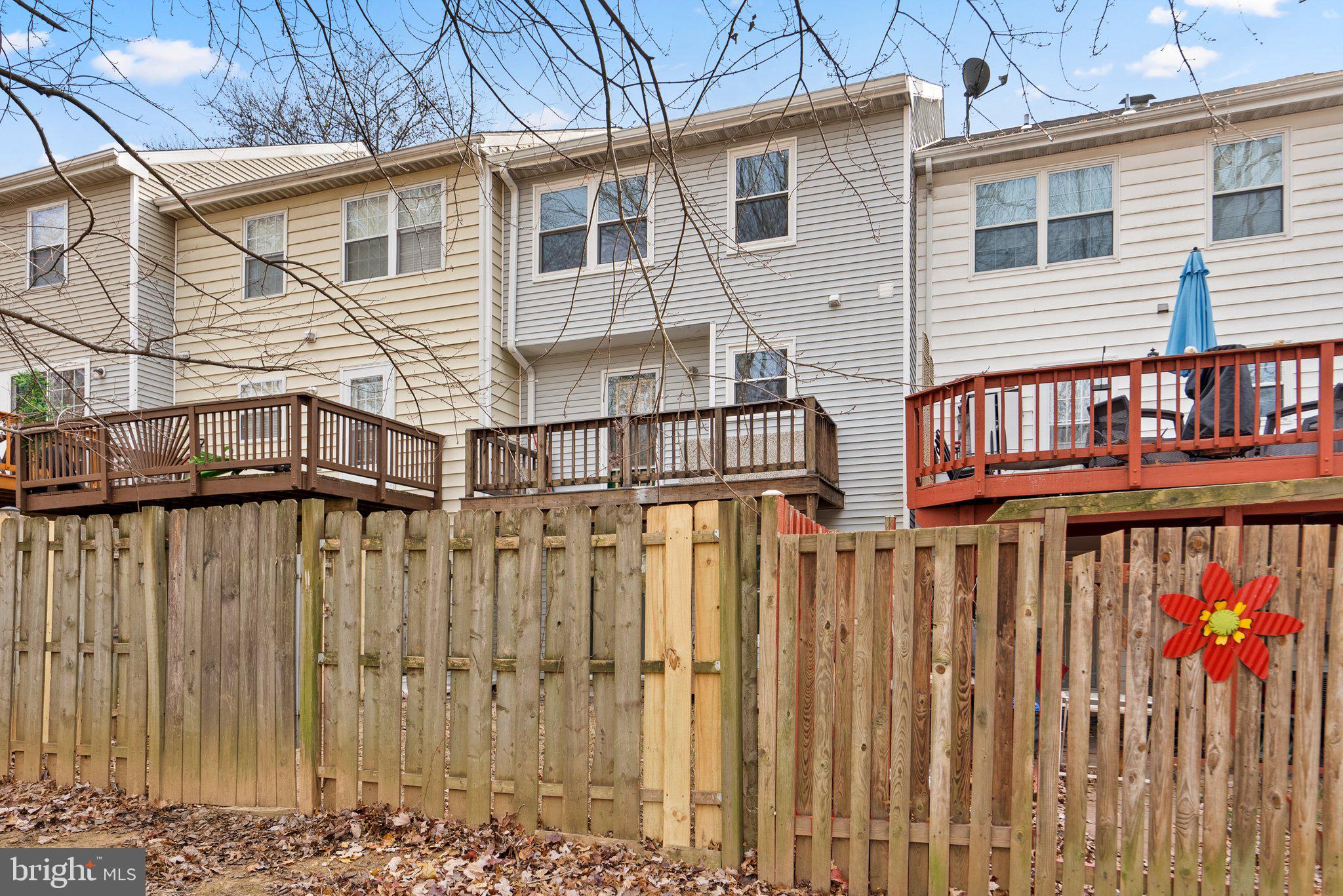 5244 Spring Branch BOULEVARD