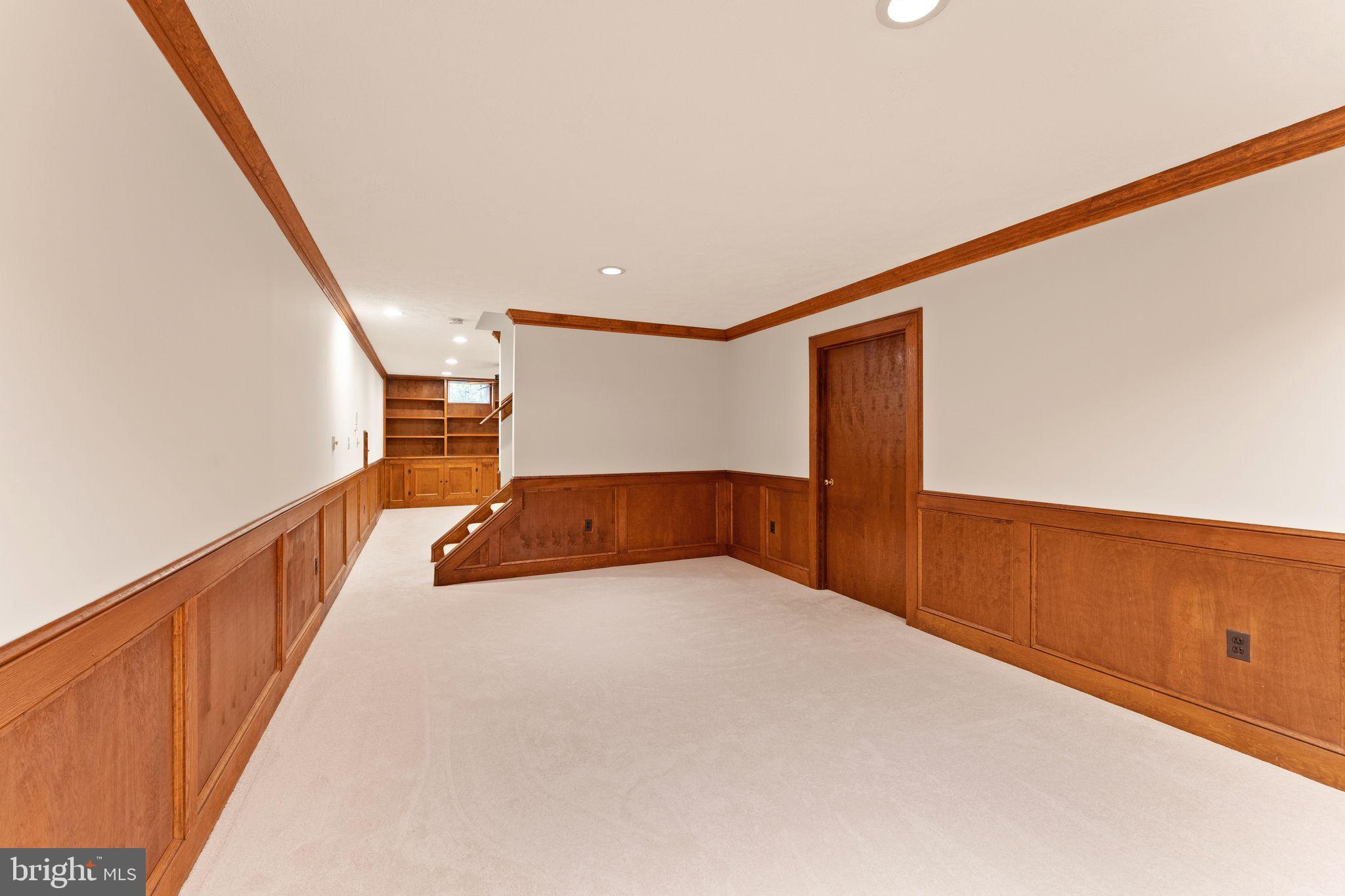 8084 Counselor ROAD