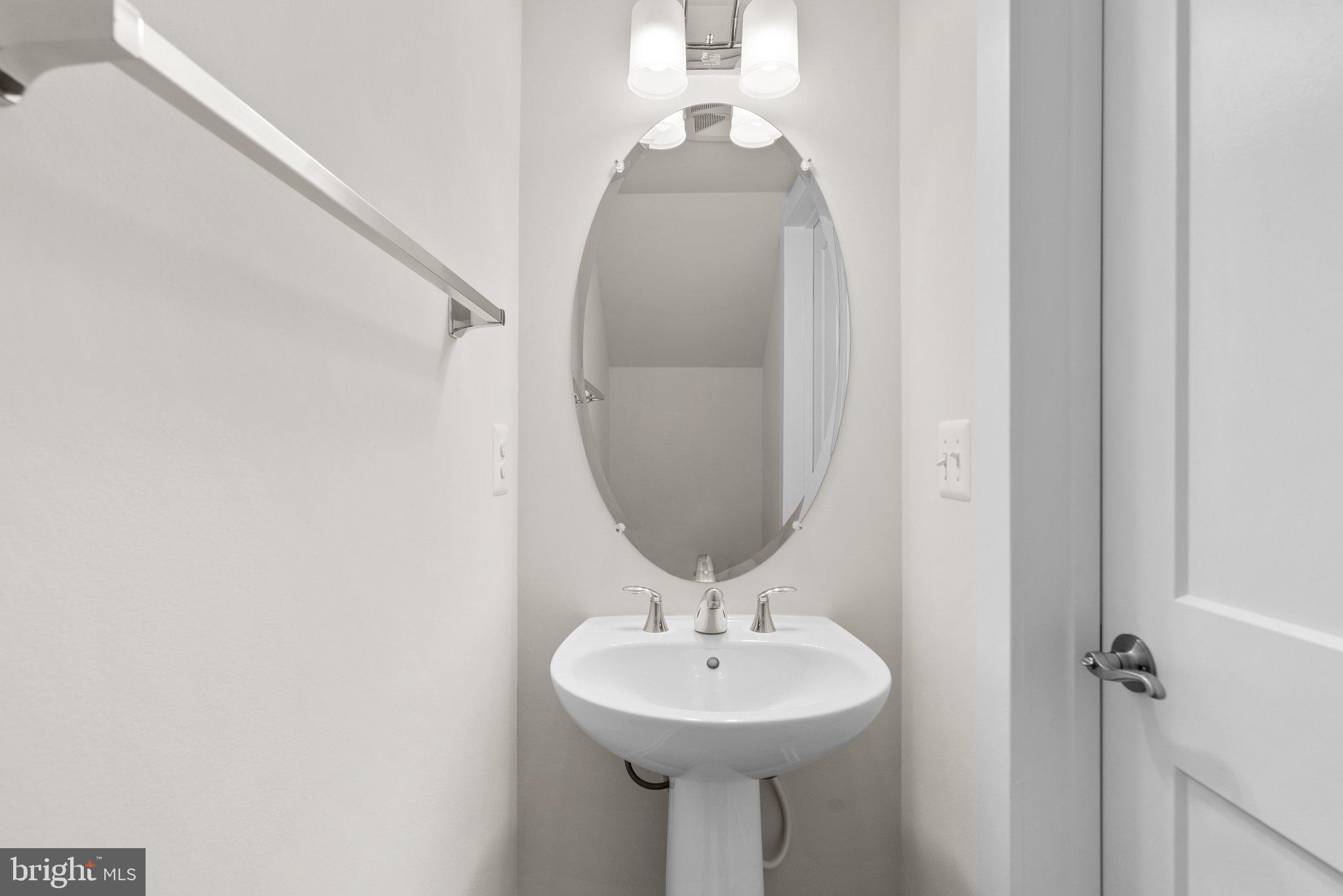 614 Percy PLACE Unit: A