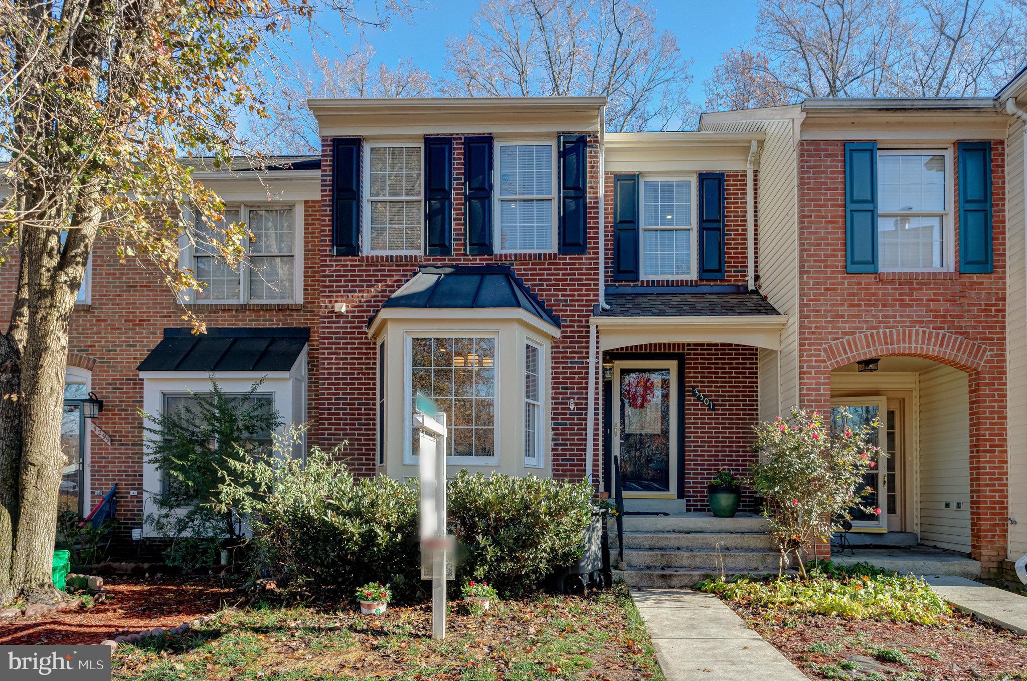 3301 Weymouth COURT