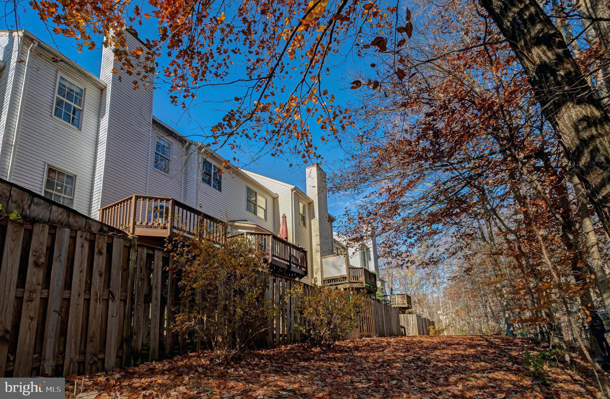 3301 Weymouth COURT