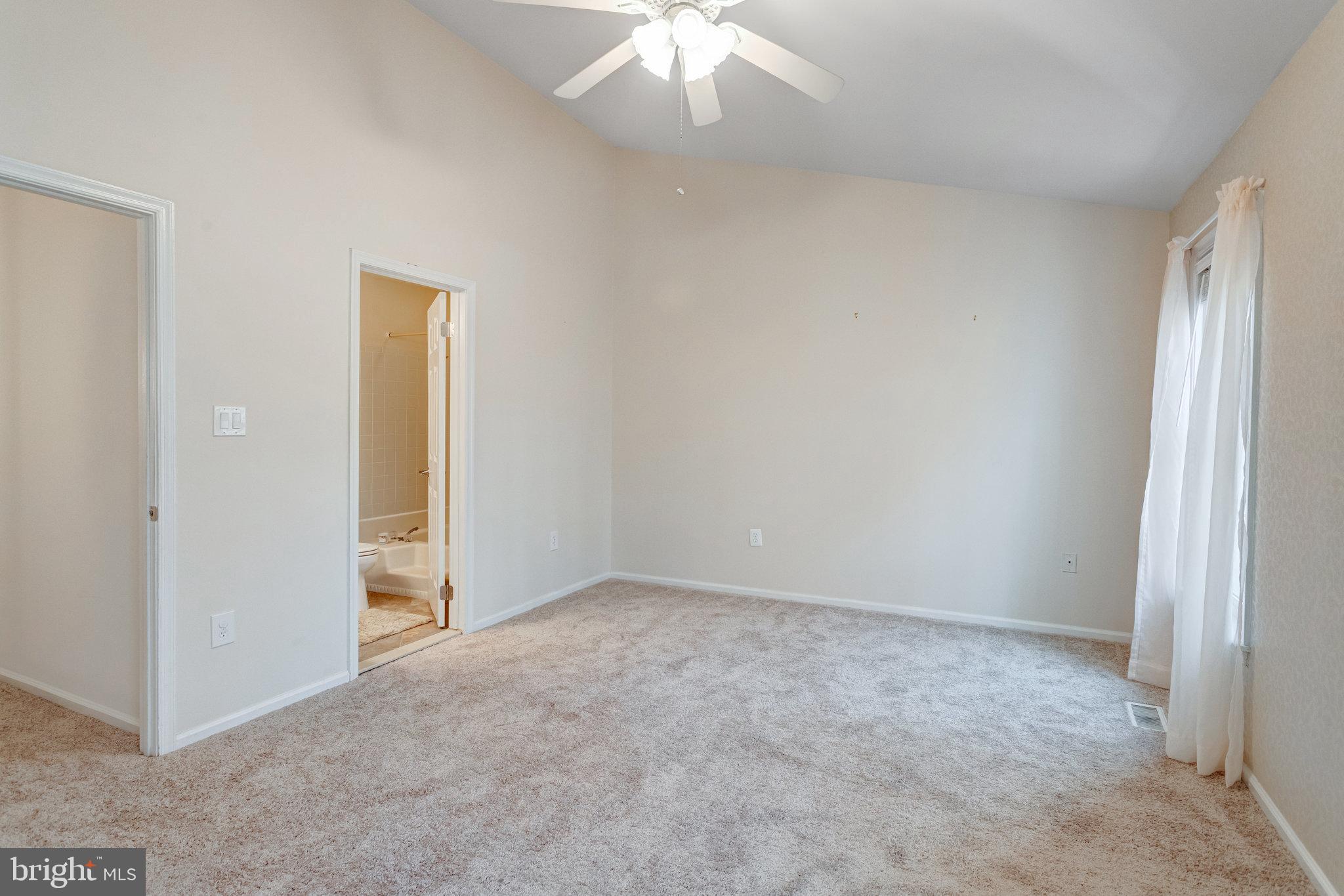 3301 Weymouth COURT
