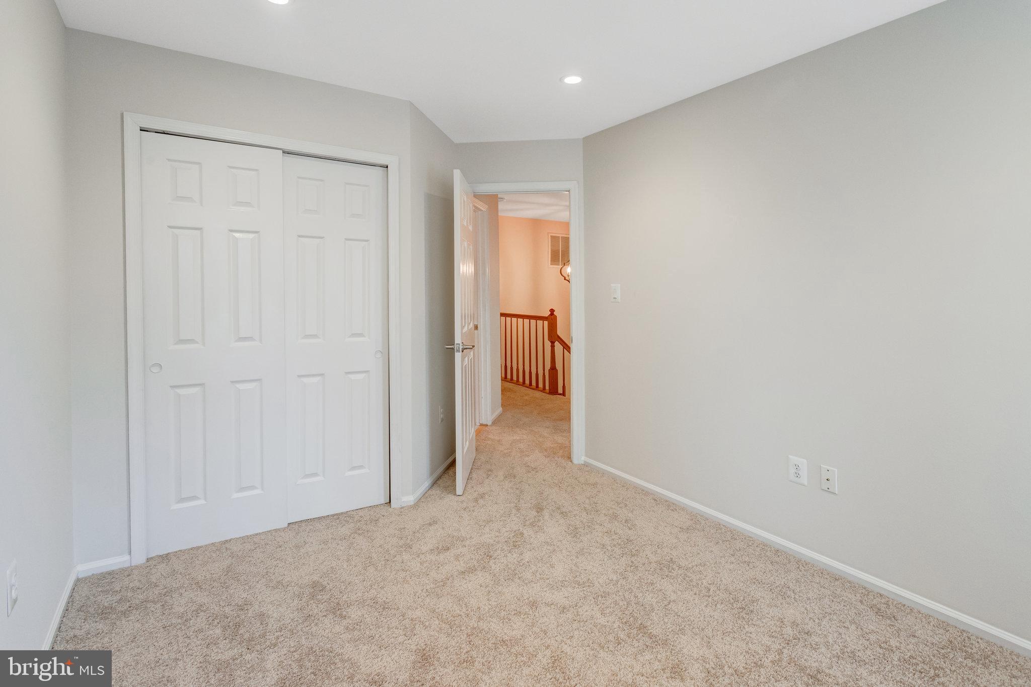 3301 Weymouth COURT