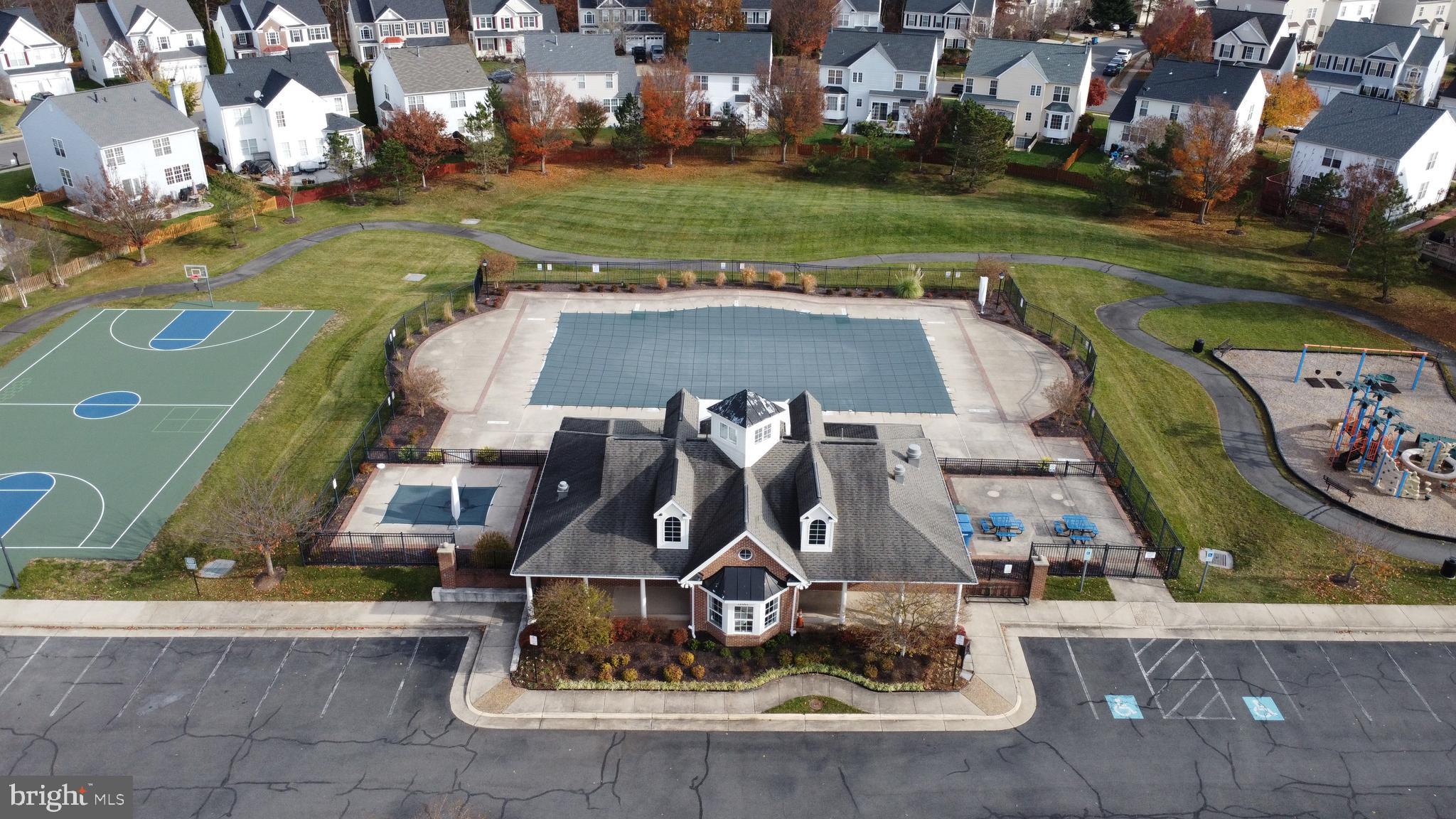 11954 Molly Pitcher CIRCLE