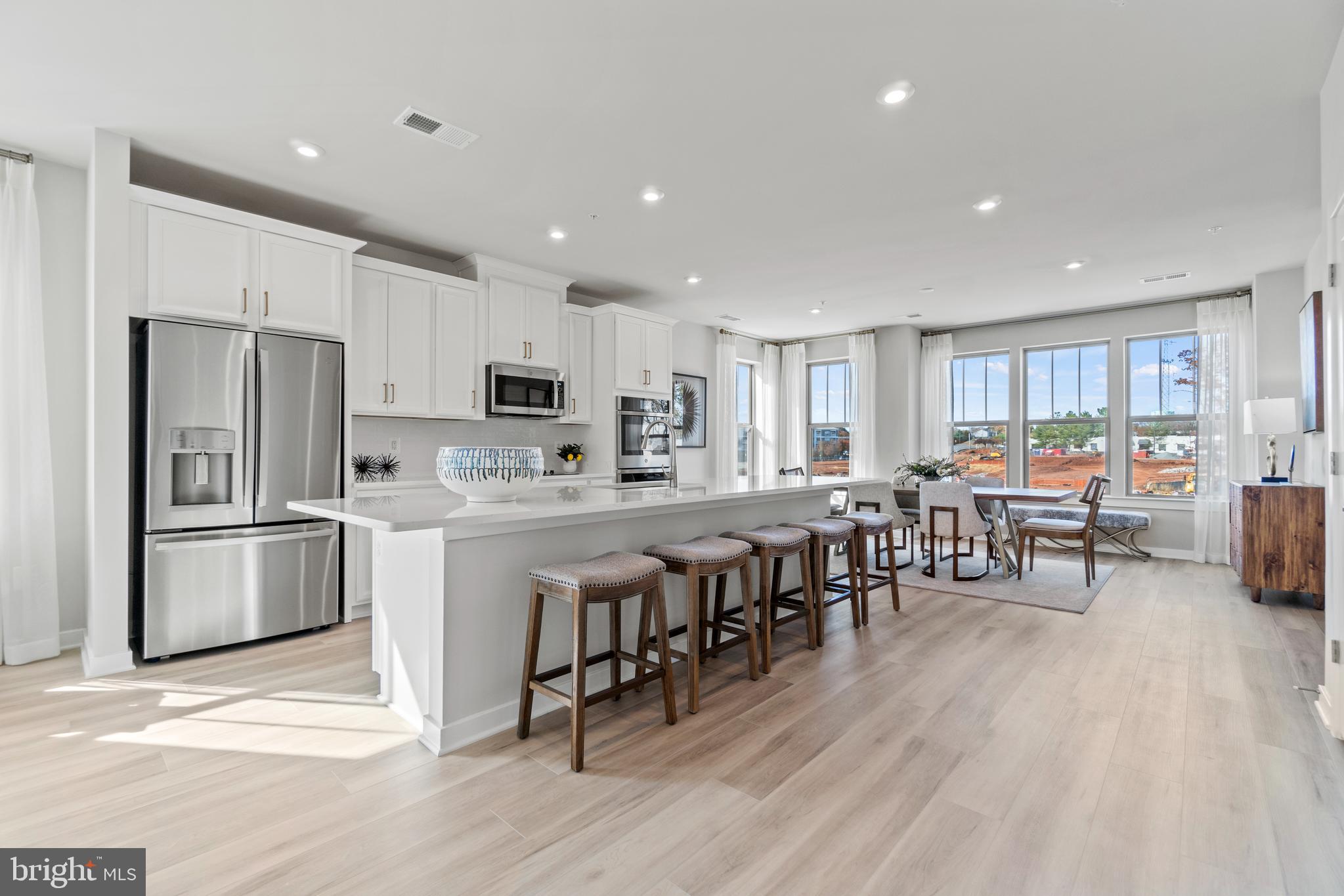 610 Percy Pl Pl Unit: B
