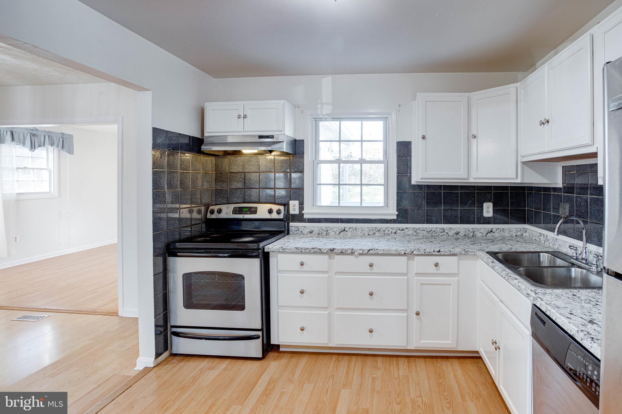 4988 Landover COURT