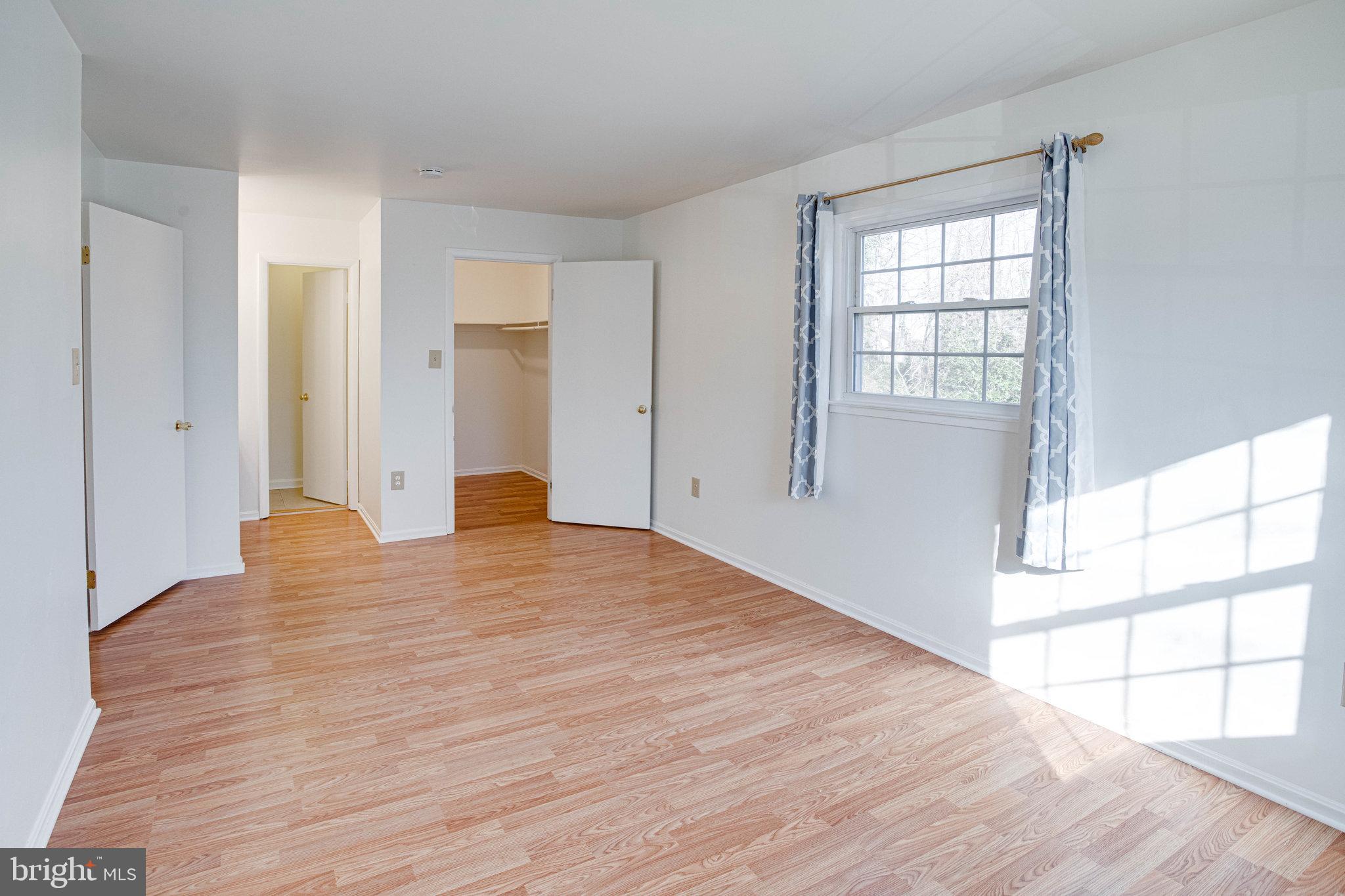 4988 Landover COURT