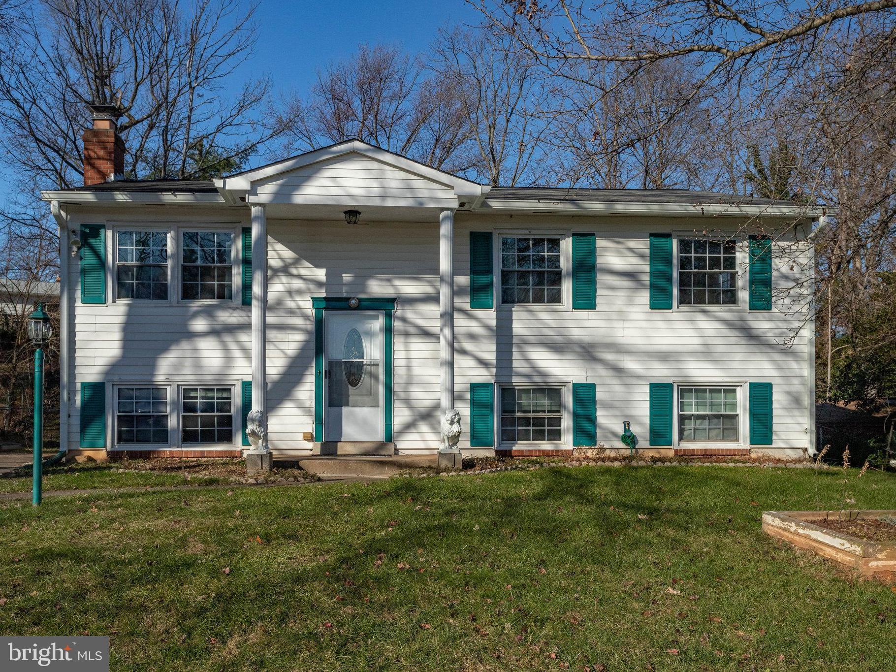 4988 Landover COURT