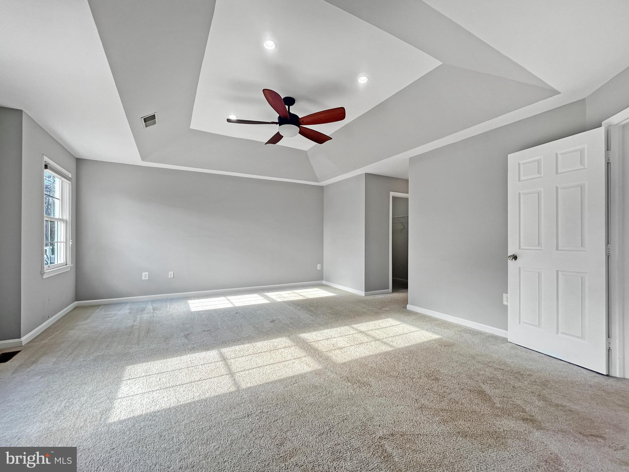 214 W Locust STREET