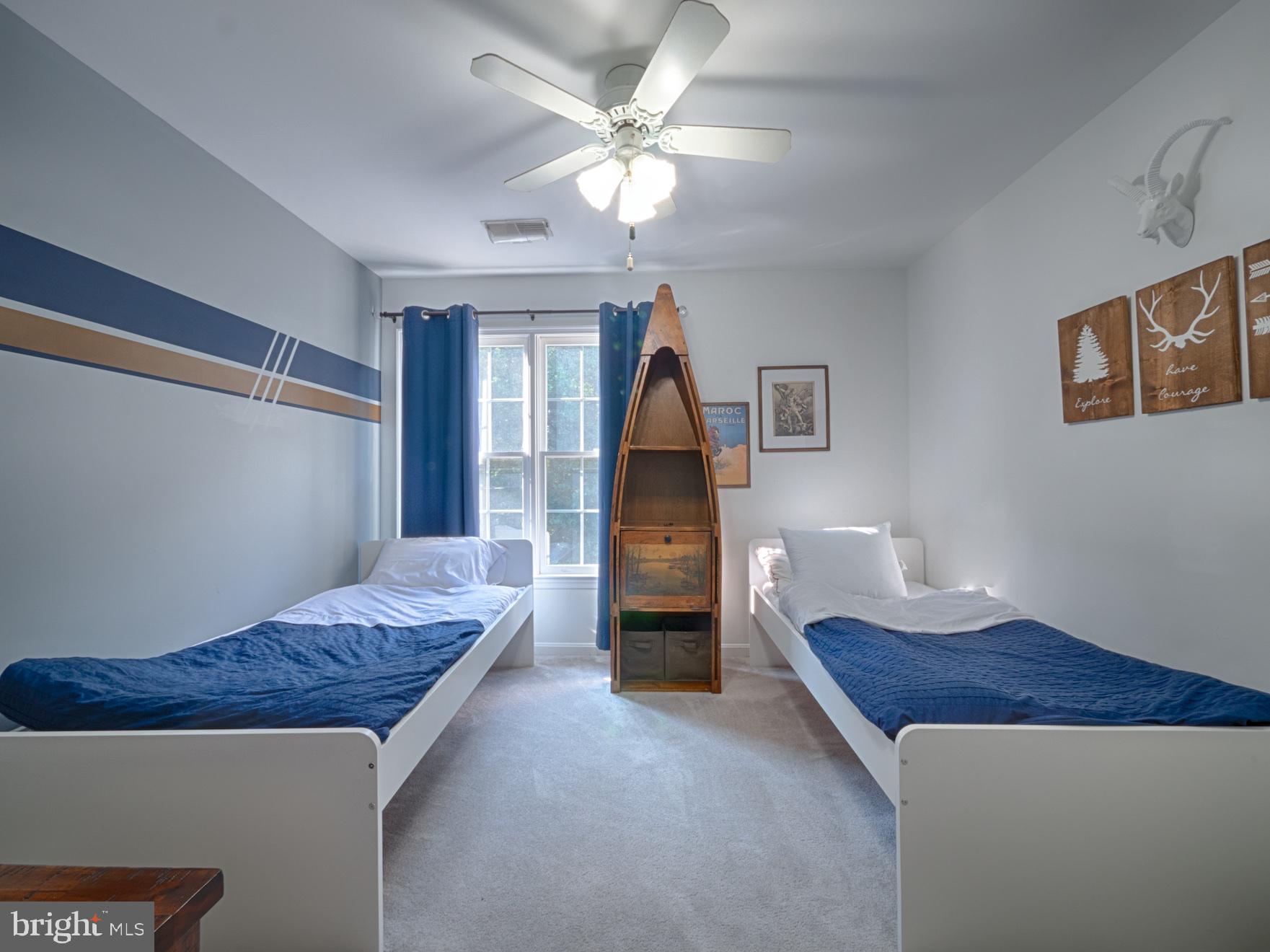 214 W Locust STREET