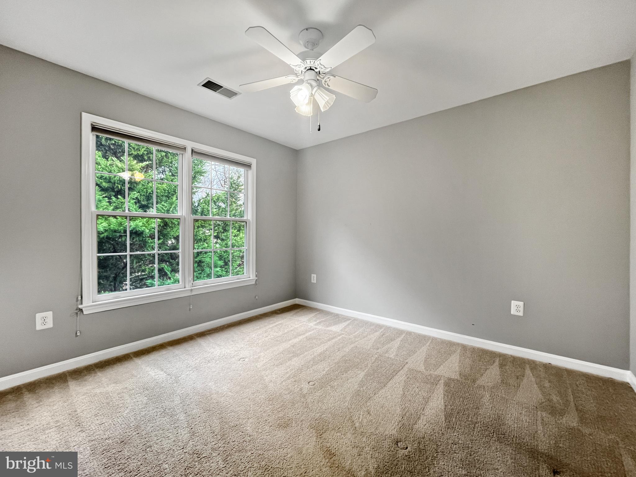 214 W Locust STREET