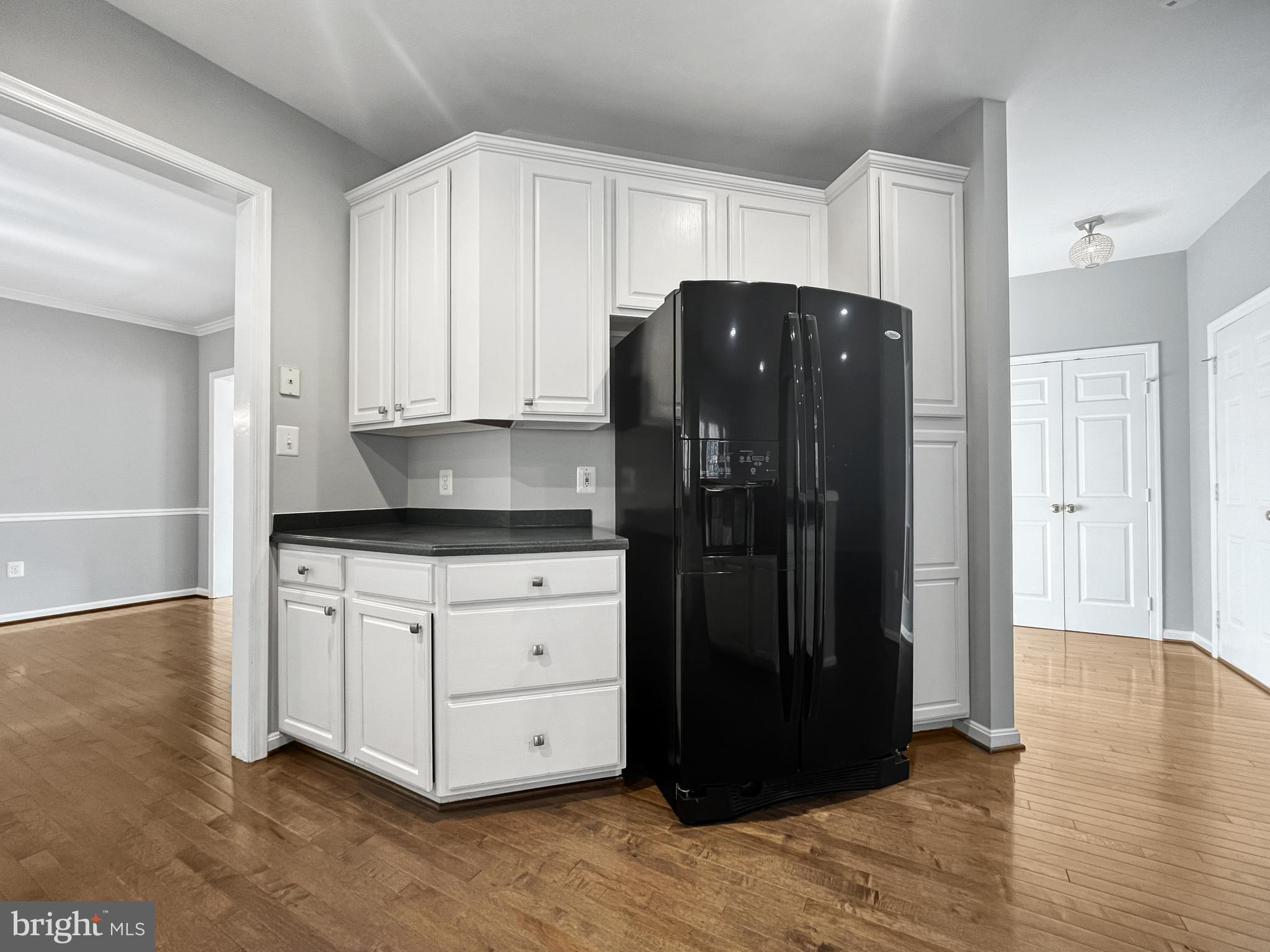 214 W Locust STREET
