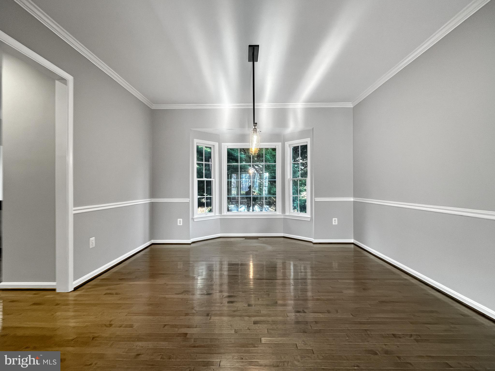 214 W Locust STREET